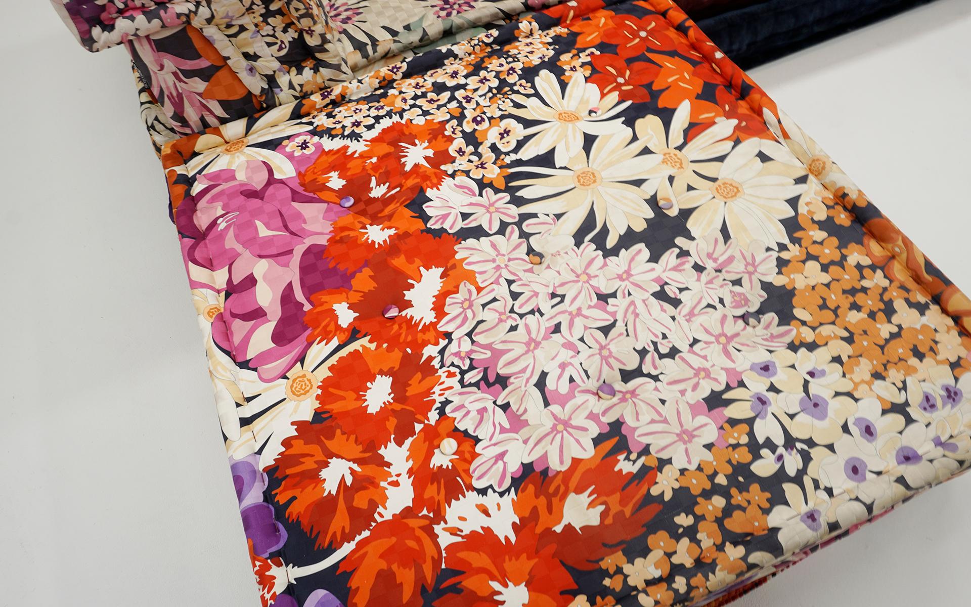 Sofá modular Mah Jong de Hans Hopfer para Roche Bobois. Tejido Missoni & Kenzo Francés en venta