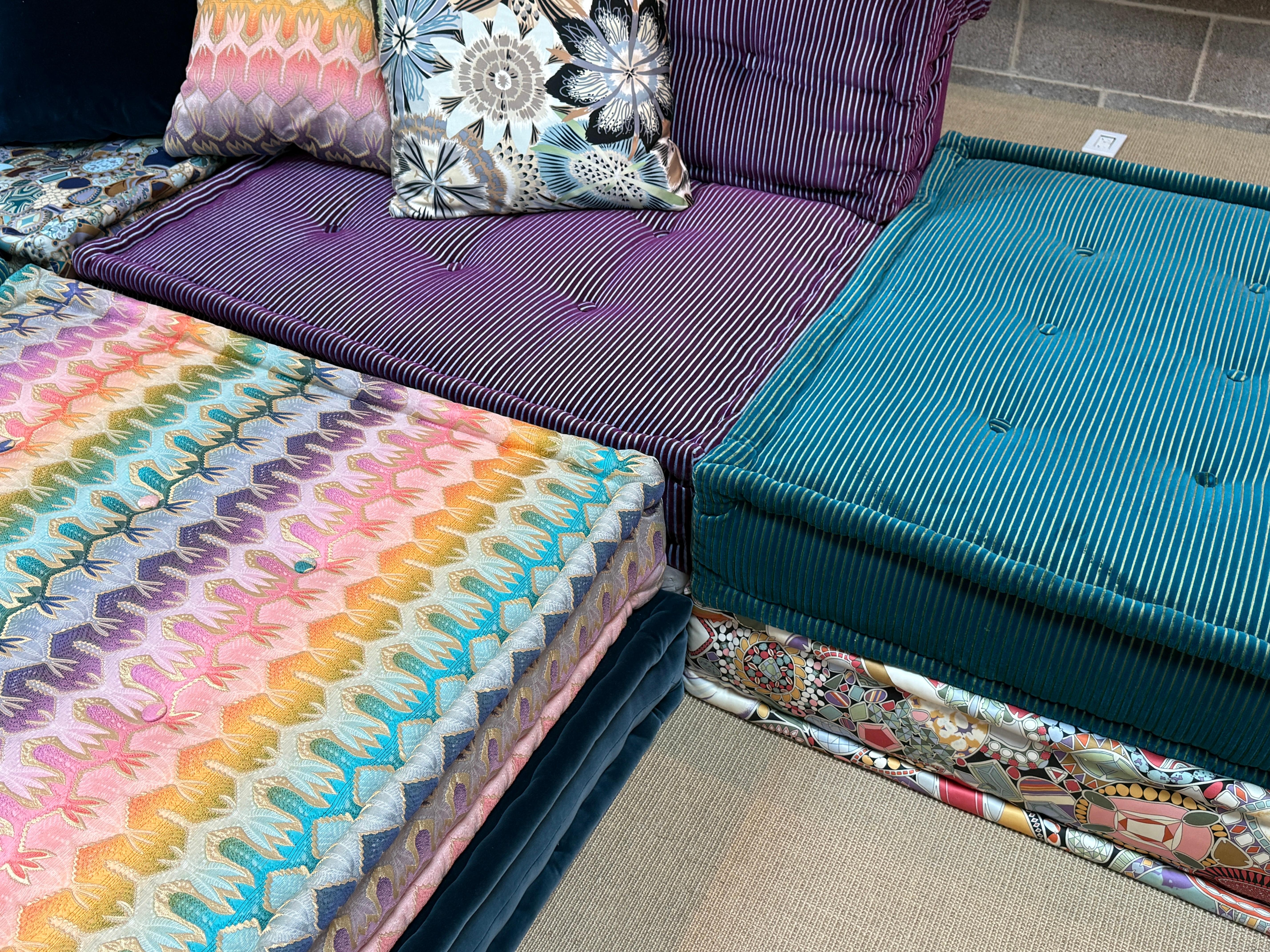 Canapé sectionnel Mah Jong avec tissu Missoni par Roche Bobois en vente 6