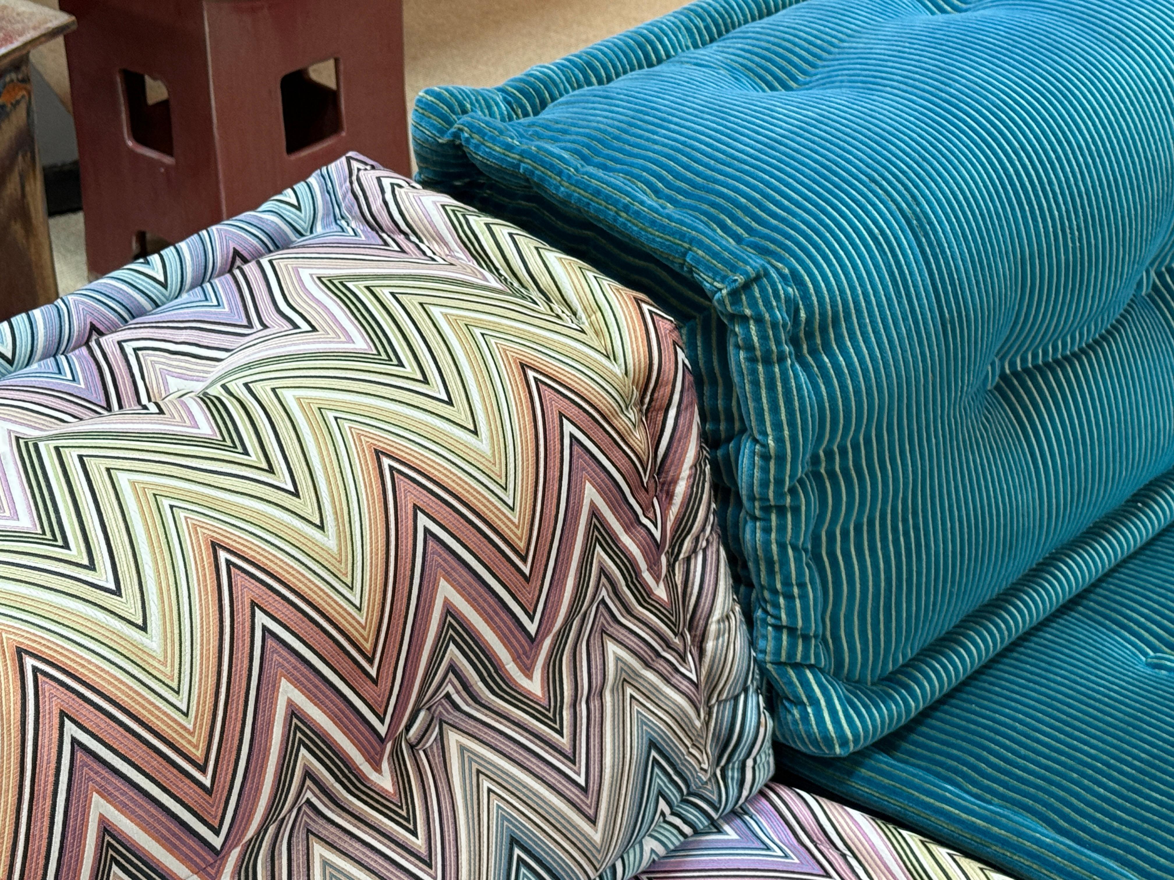 Canapé sectionnel Mah Jong avec tissu Missoni par Roche Bobois en vente 3