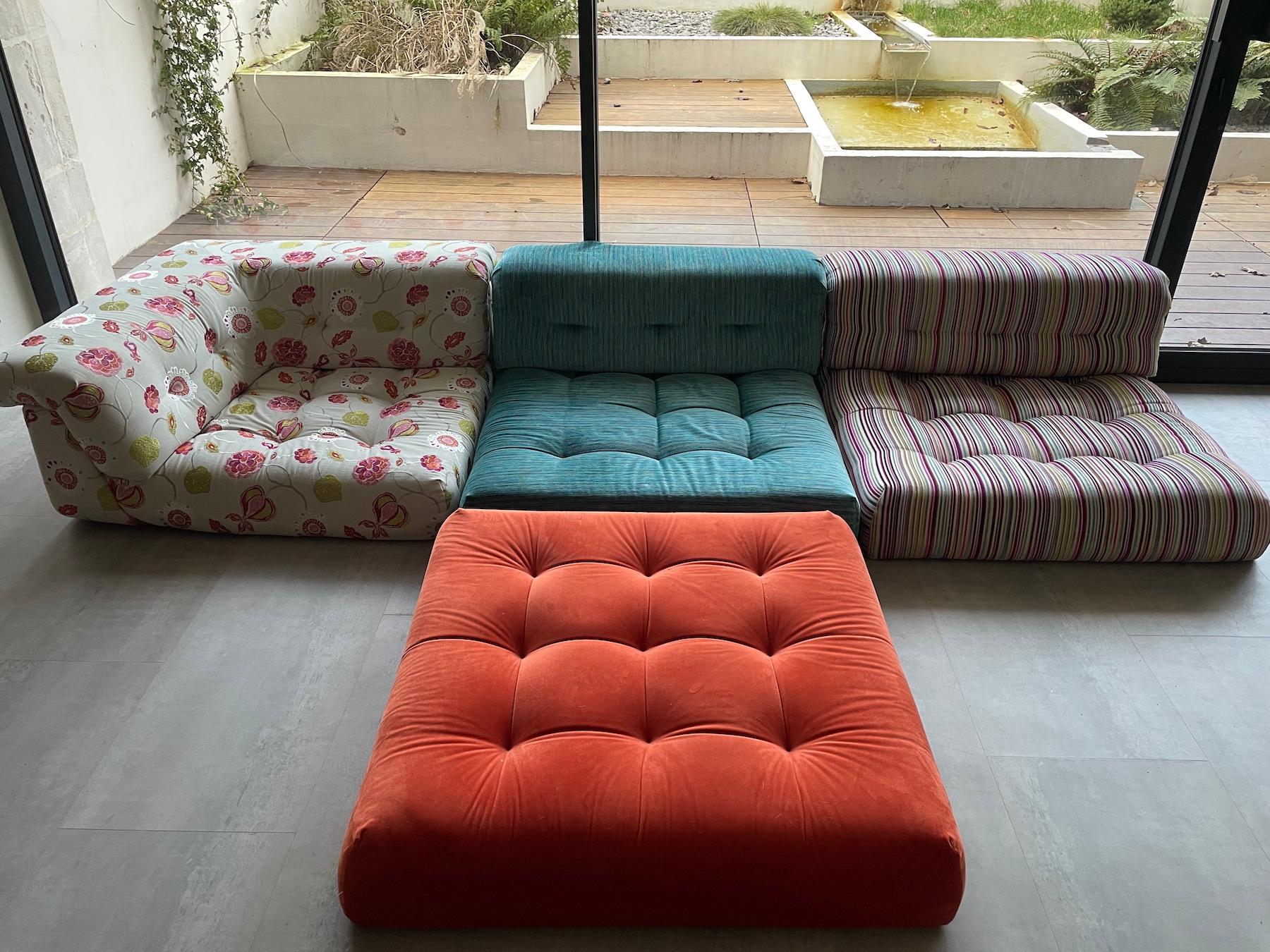 Mah Jong Sofa, von Hans Hopfer, herausgegeben von Roche Bobois (Französisch)