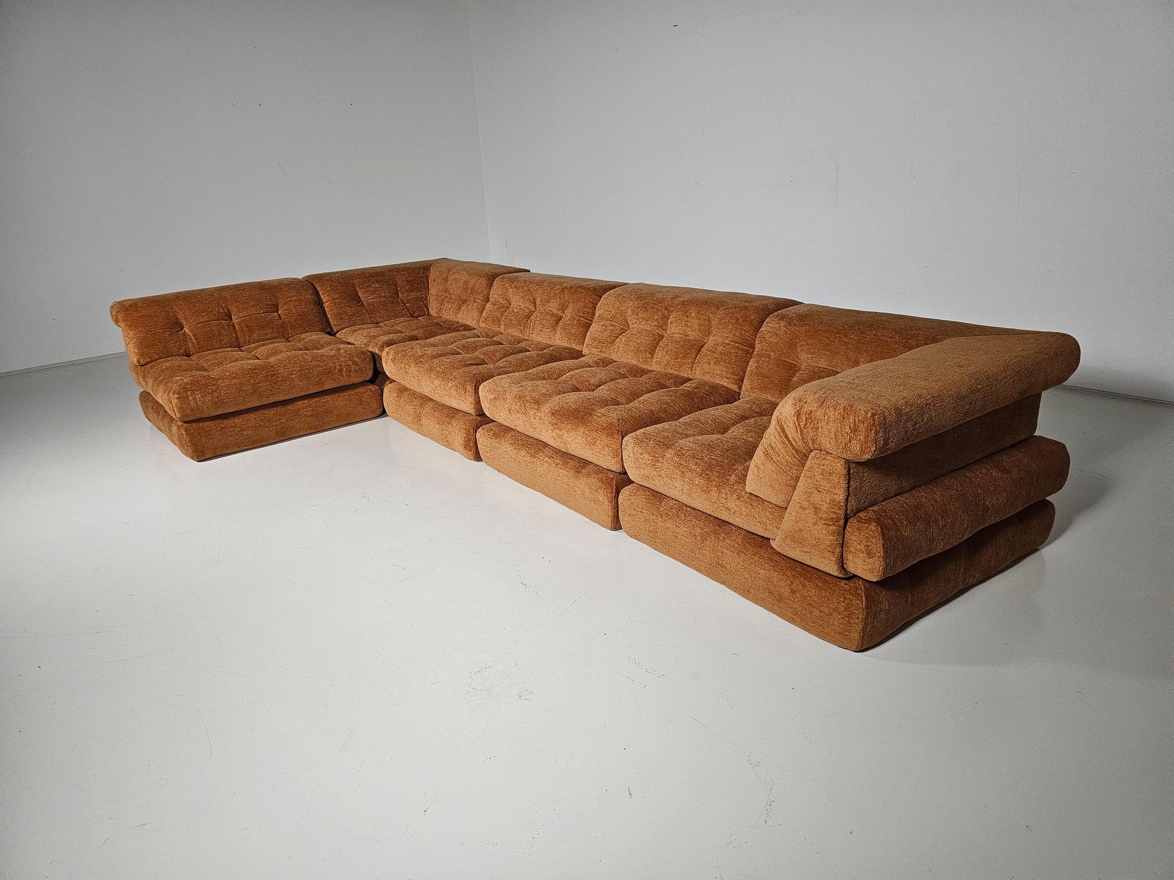 Mah Jong sofa in rust brown chenille by Hans Hopfer, Roche Bobois, France, 1970s 2