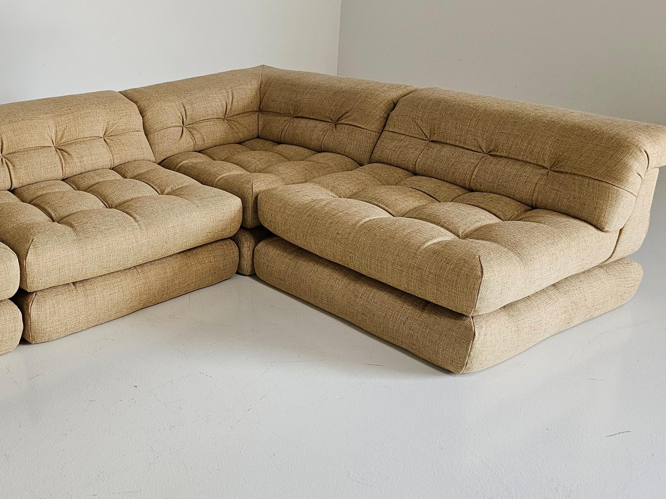 Mah Jong sofa in beige/sand fabric by Hans Hopfer, Roche Bobois, France, 1970s 5