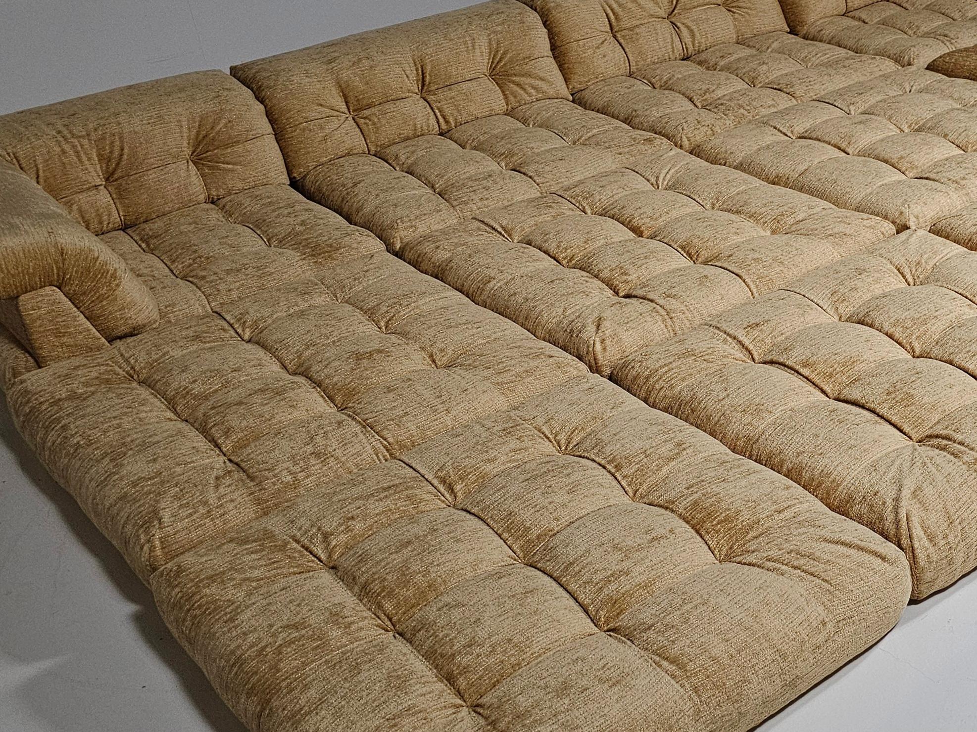 Mah Jong sofa in chenille fabric  by Hans Hopfer, Roche Bobois, France, 1970s 5