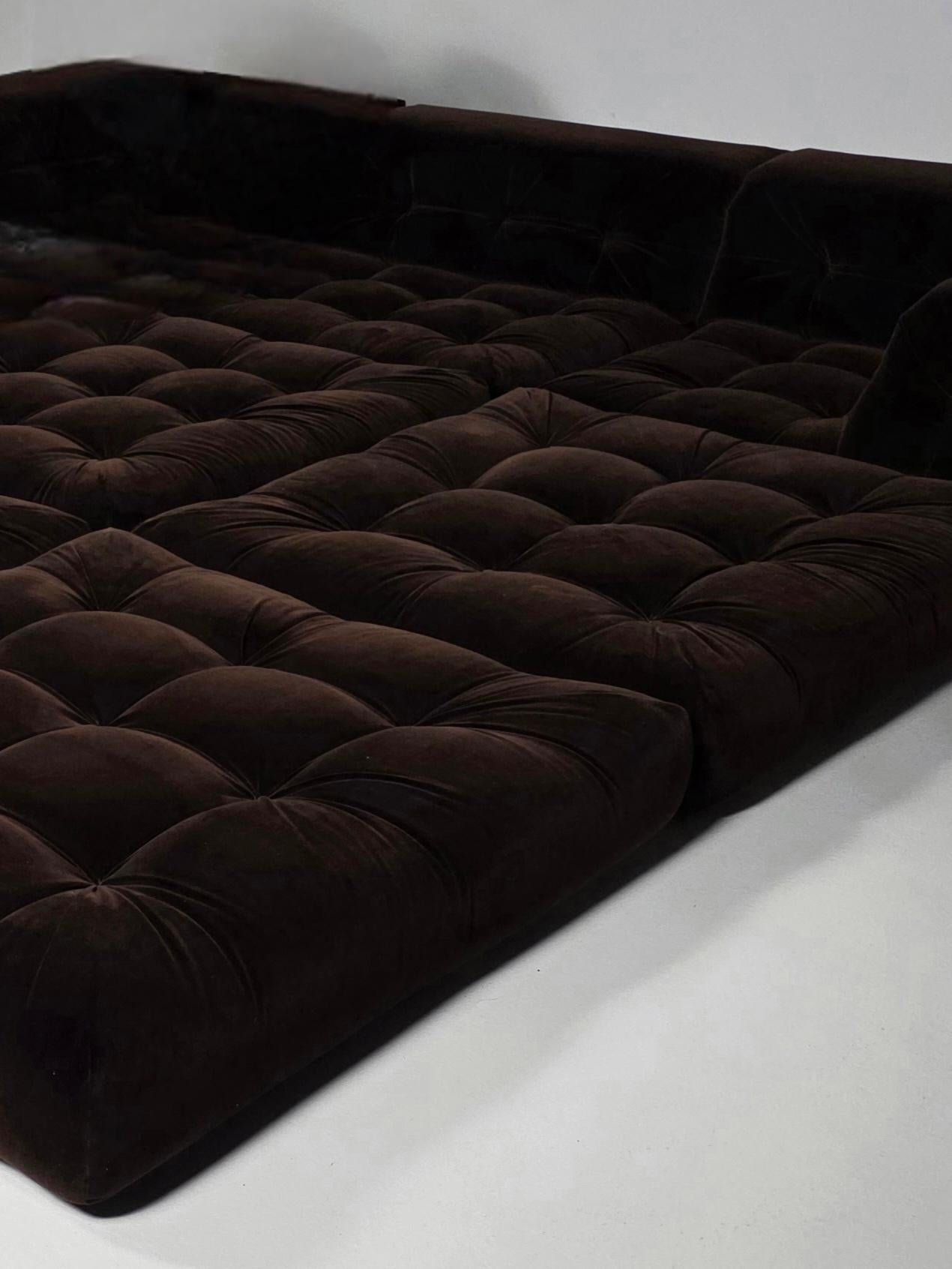 Mah Jong sofa in dark brown cotton velvet  by Roche Bobois, France, 1970s in vendita 8