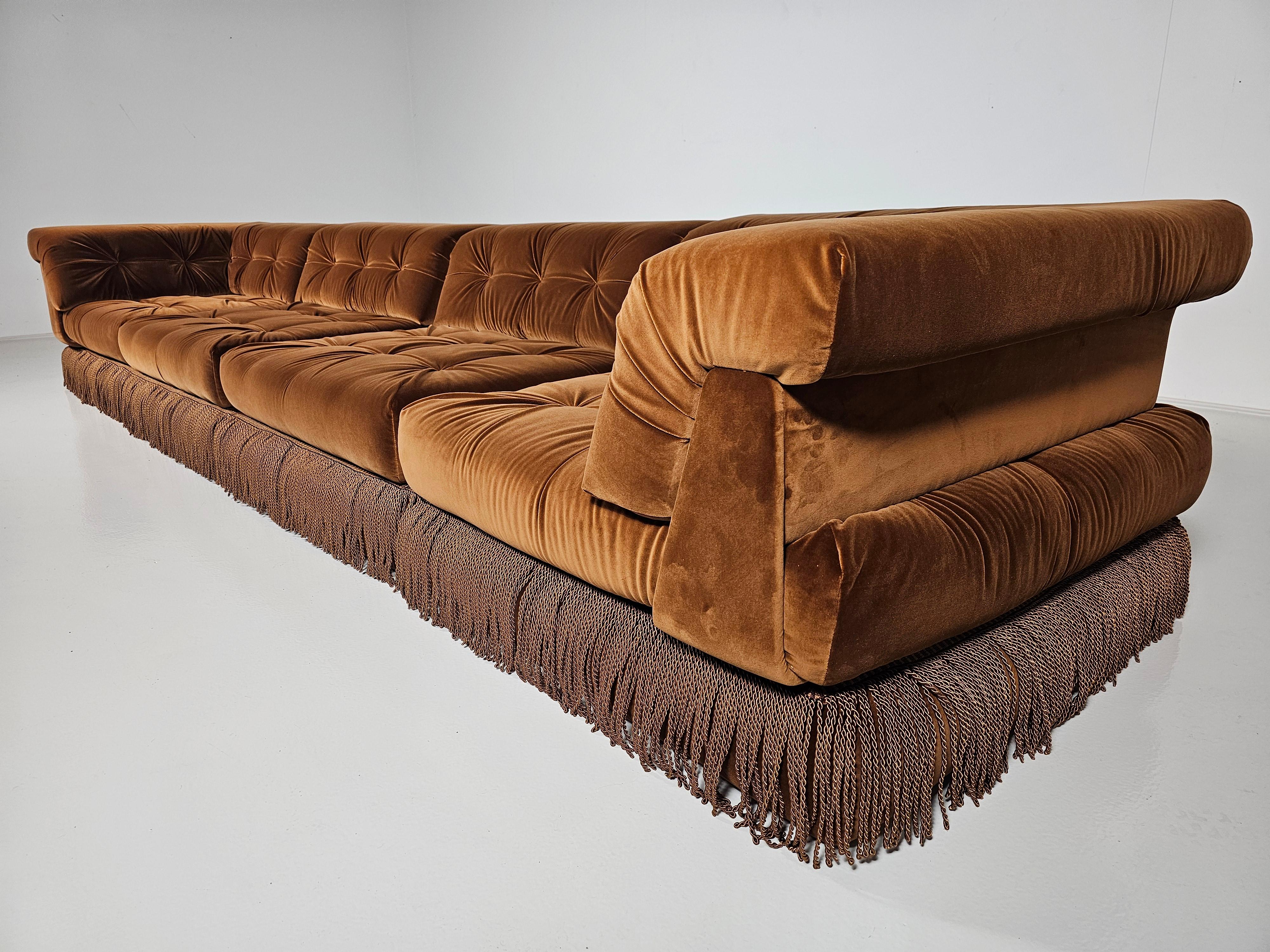 Late 20th Century Mah Jong sofa in light brown velvet by Hans Hopfer, Roche Bobois, France, 1970s