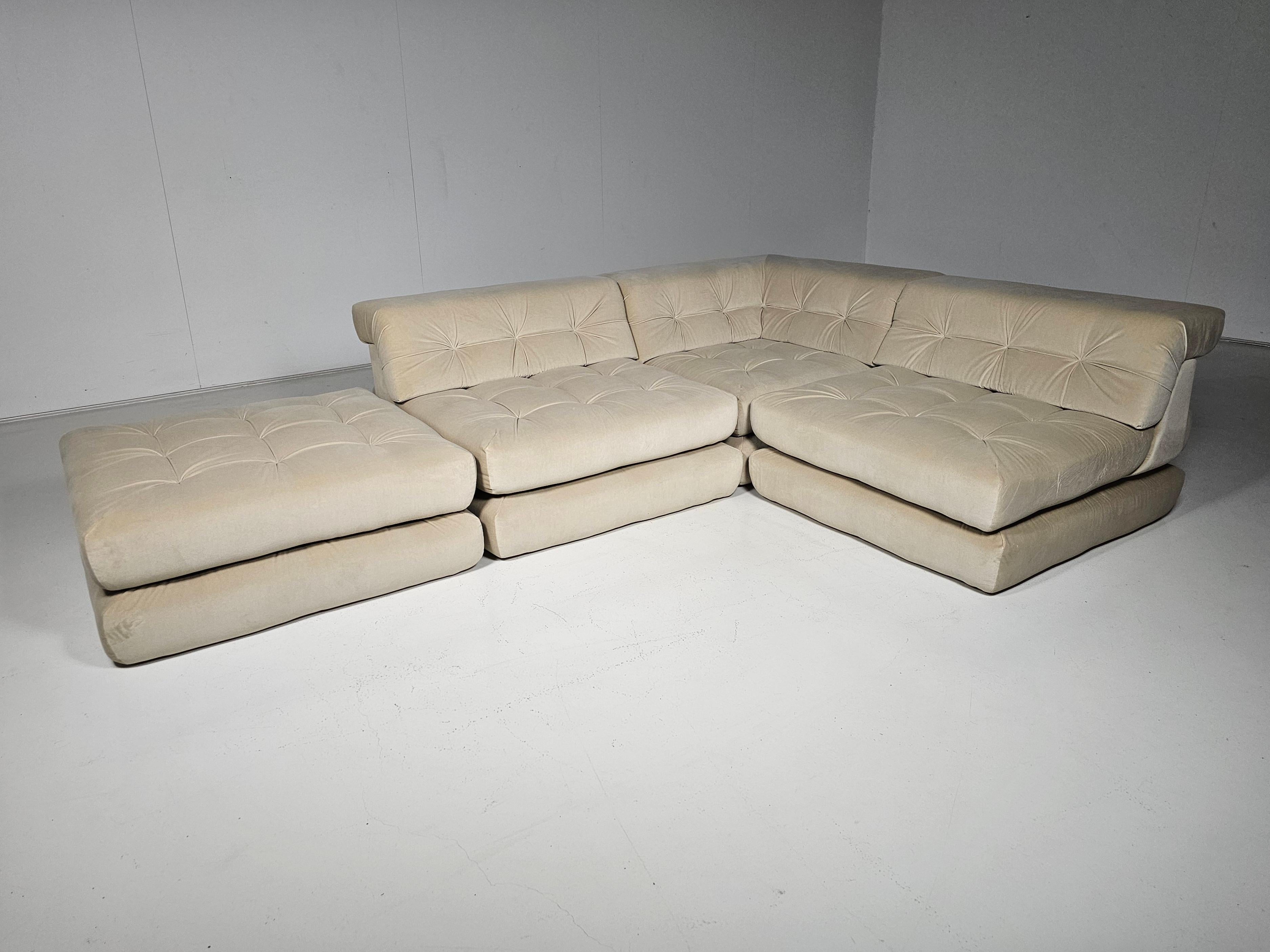 Européen Canapé Mah Jong en lin, velours de coton par Roche Bobois, France, 1970 en vente