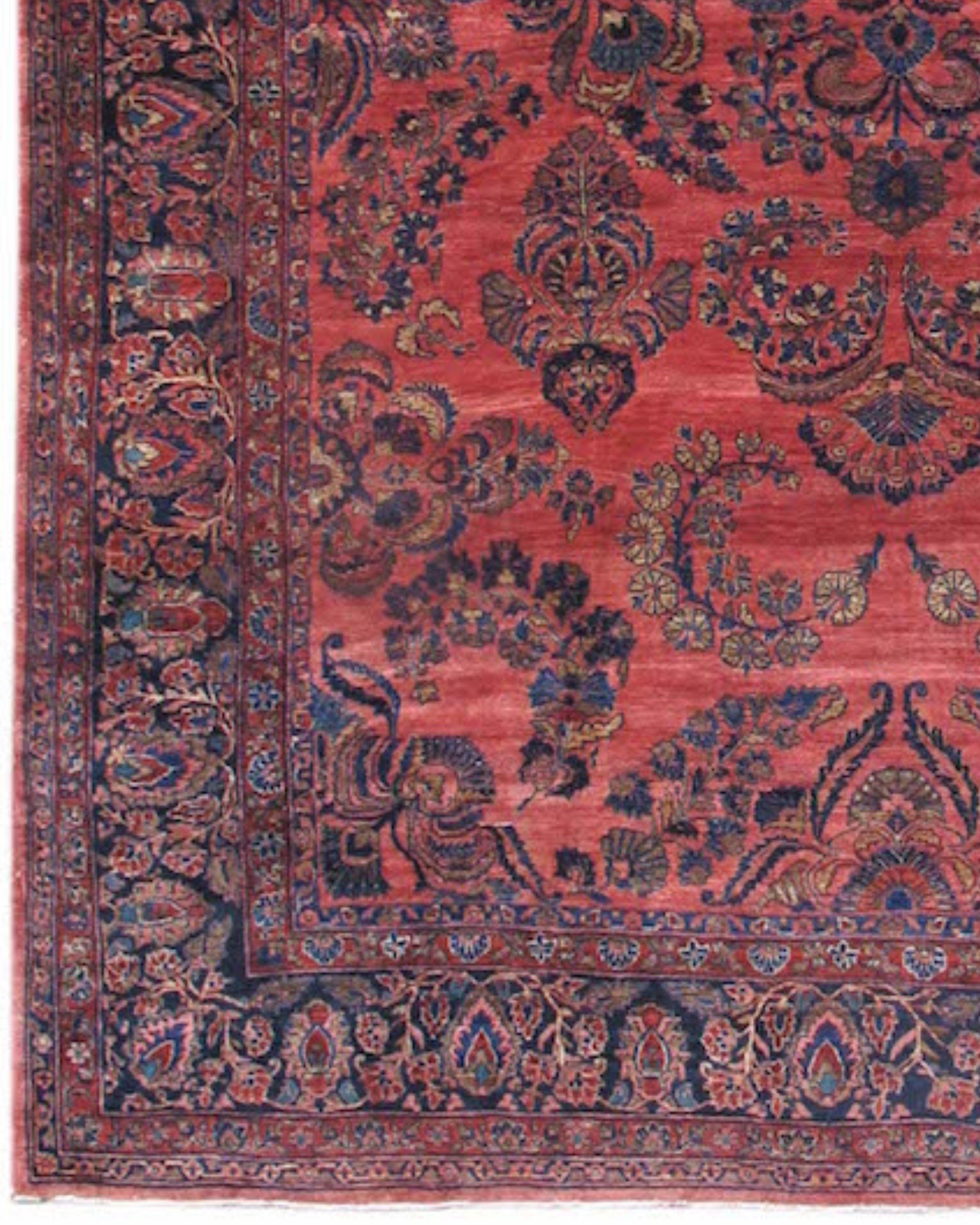 Mahajeran Sarouk Carpet, Early 20th Century In Excellent Condition For Sale In San Francisco, CA