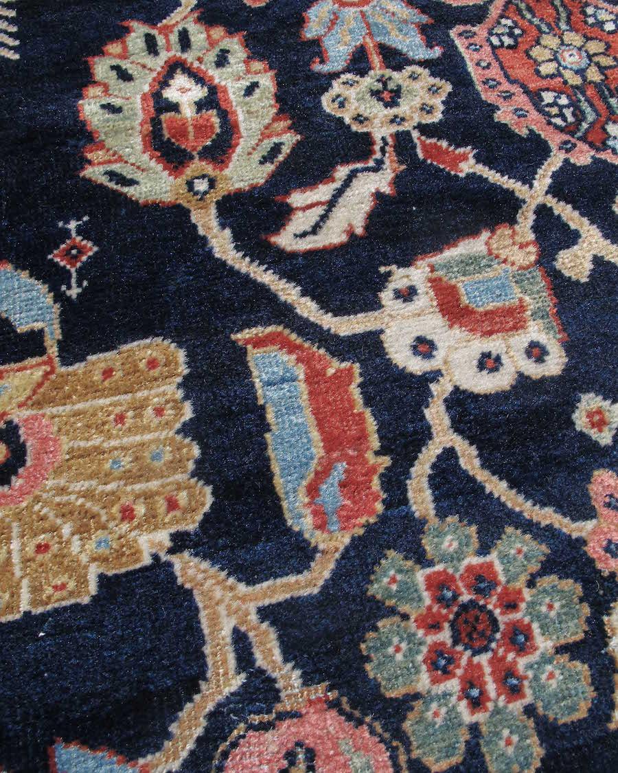 Persian Mahal Carpet, Late 19th Century For Sale