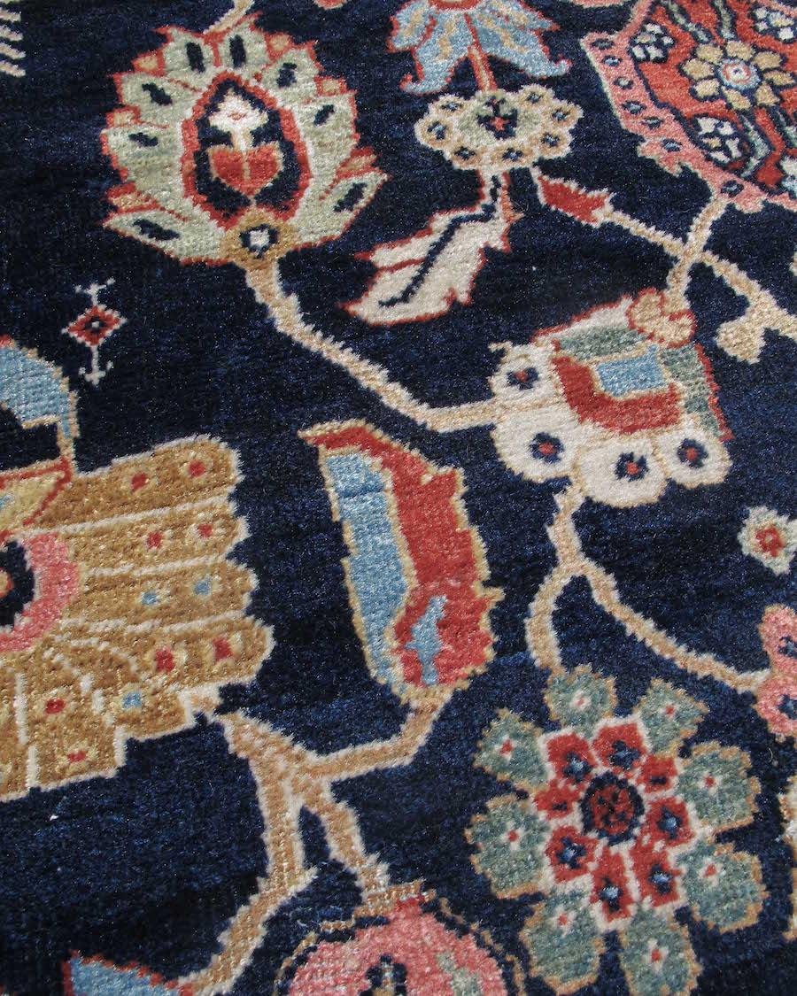 Mahal-Teppich, spätes 19. Jahrhundert (Persisch) im Angebot