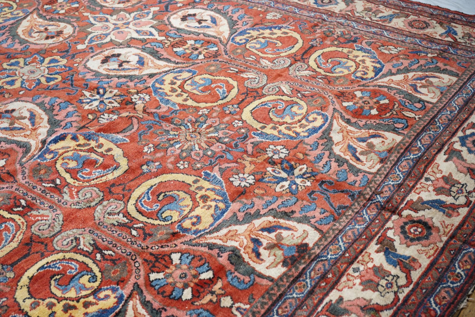Mid-20th Century Mahal Rug For Sale