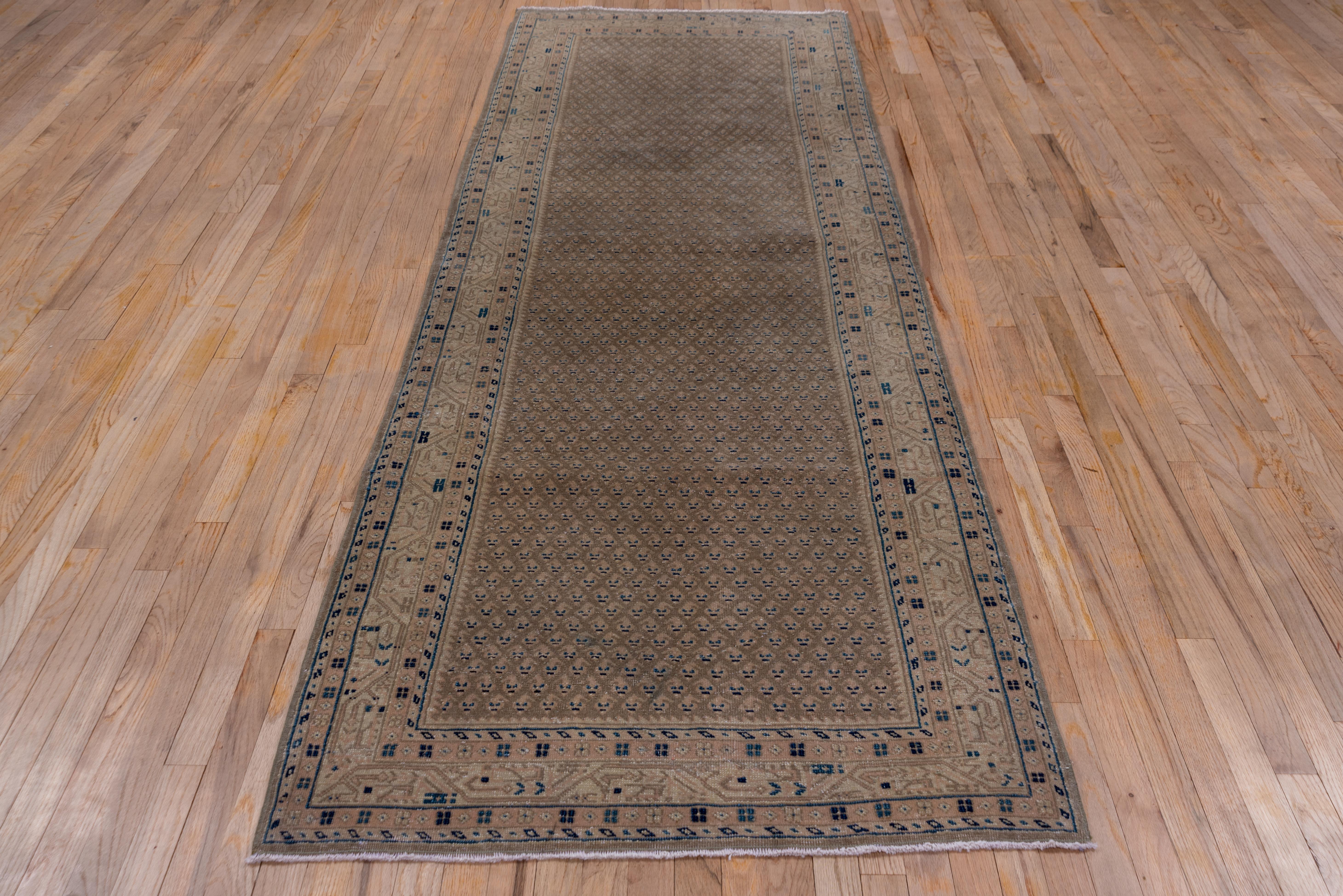 Tribal Mahal Runner, Olive Field, circa 1930s For Sale