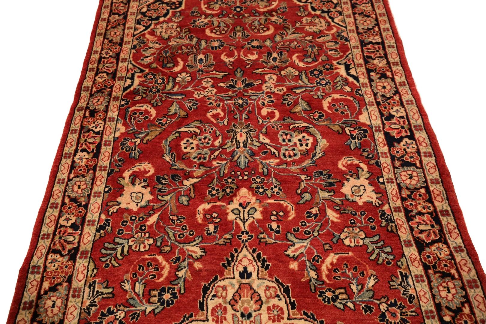 Hand-Knotted Mahal Semi-Antique Runner - 4'6