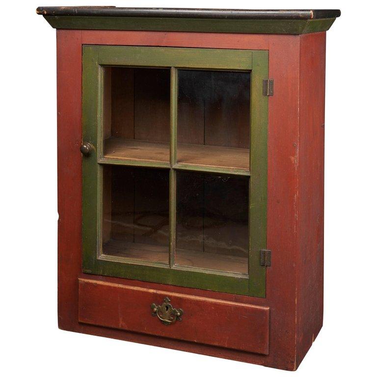 American Classical Mahantango Valley, Pennsylvania Hanging Cupboard For Sale