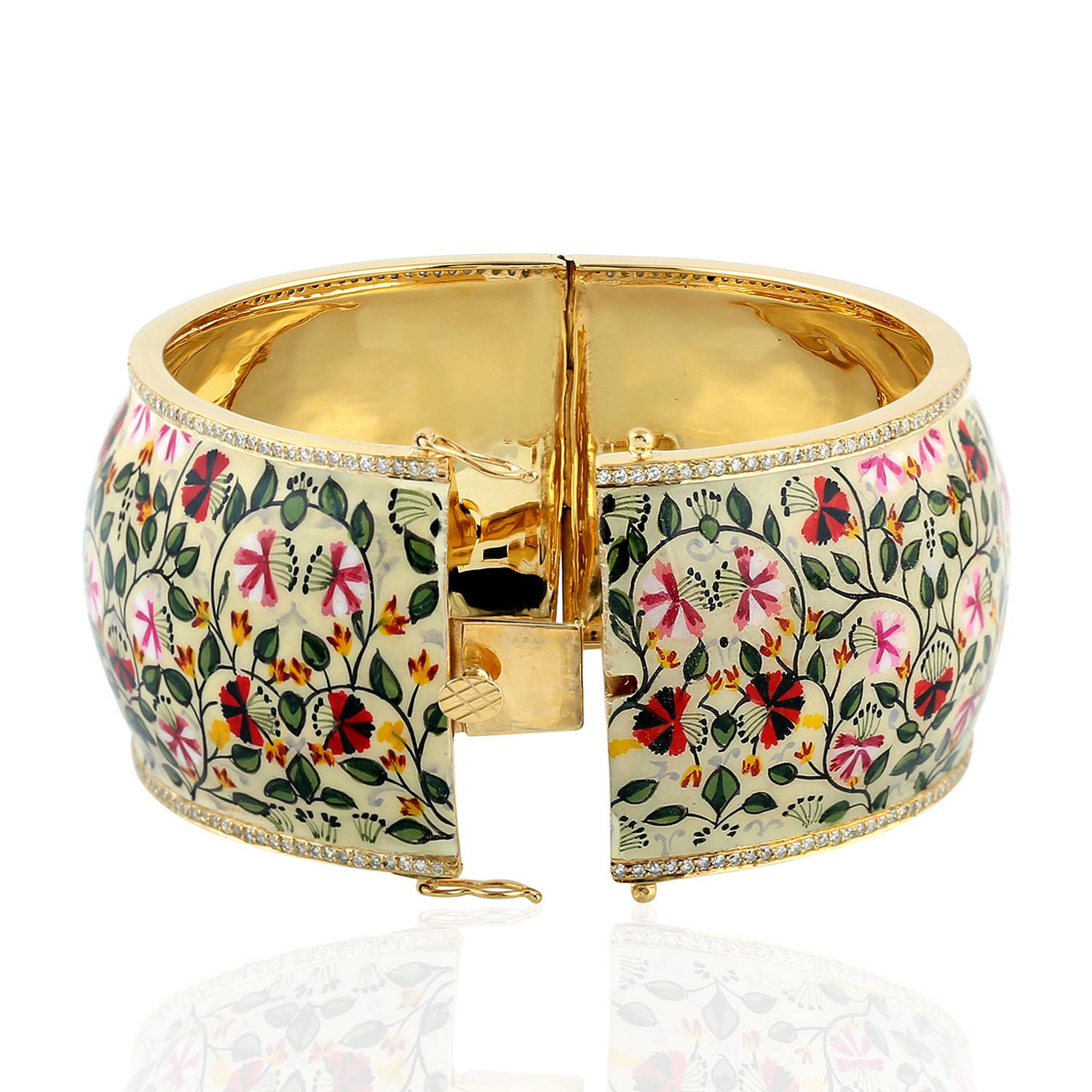 Taille simple  Bracelet jonc Maharaja à fleurs en émail et diamants en vente