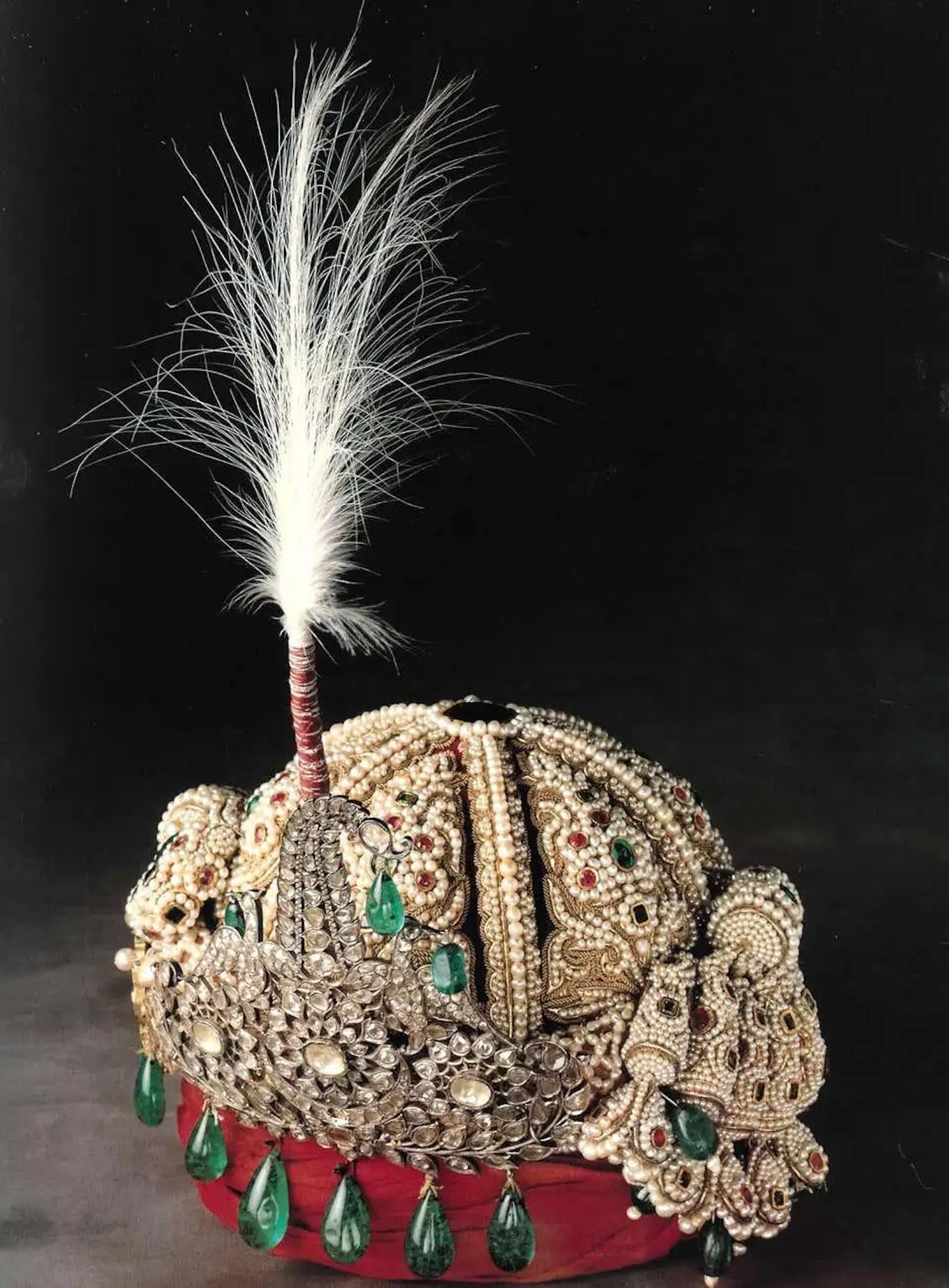 Maharaja's Jewels Table Book by Katherine Prior, Assouline For Sale 9