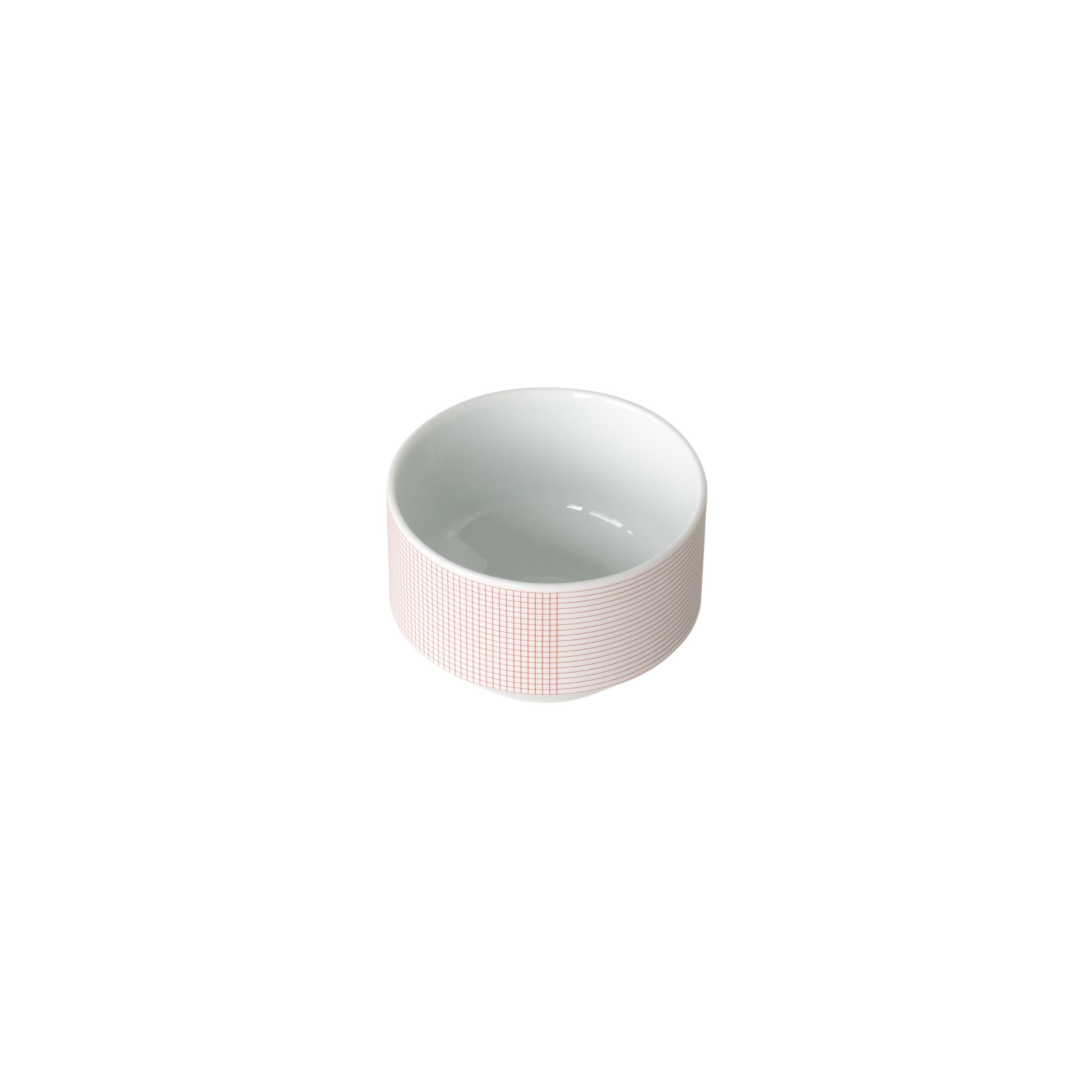 Taza de porcelana con motivo Maharam de Scholten & Baijings