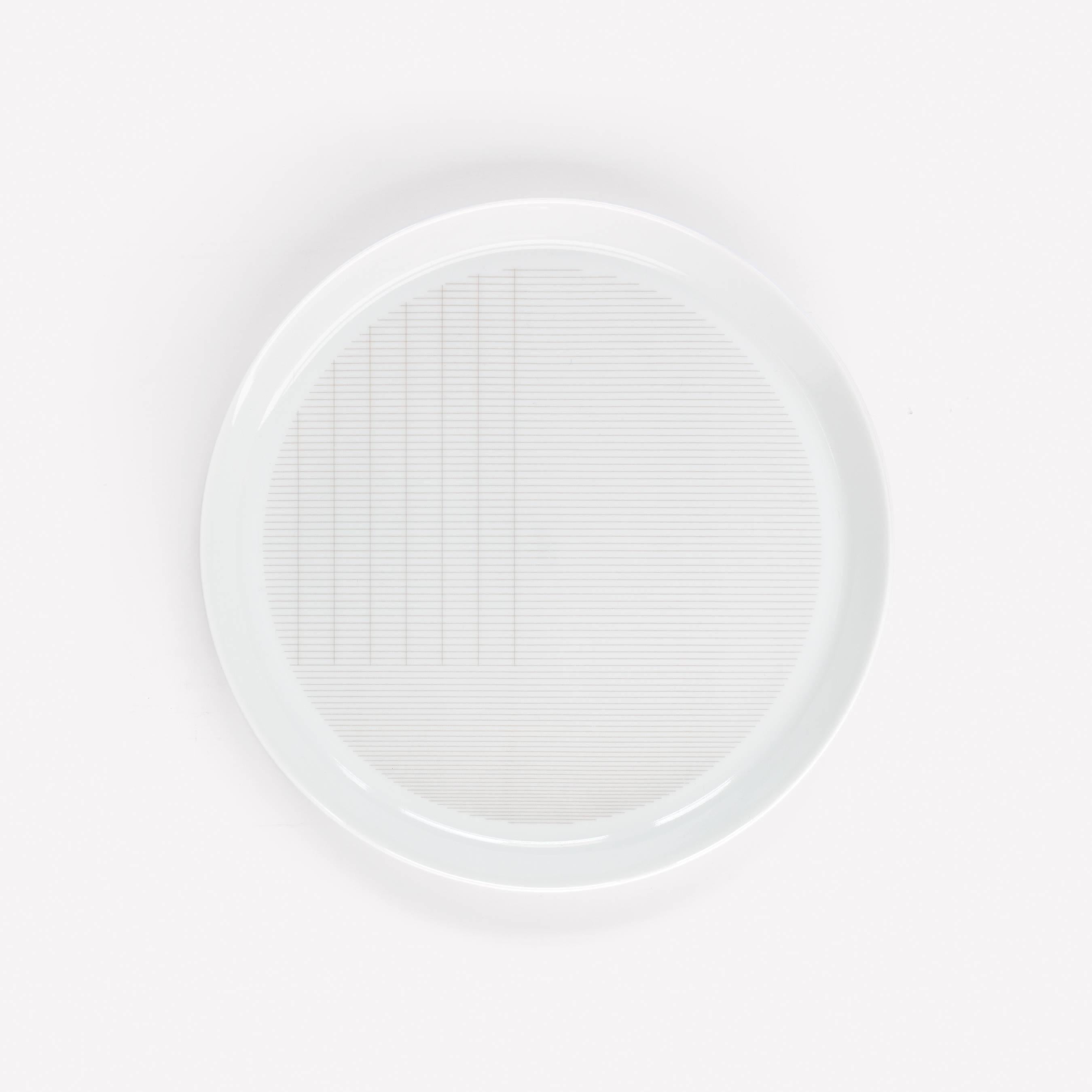 Modern Maharam Pattern Porcelain Plate Small by Scholten & Baijings  For Sale