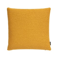 Maharam Pillow, Roam