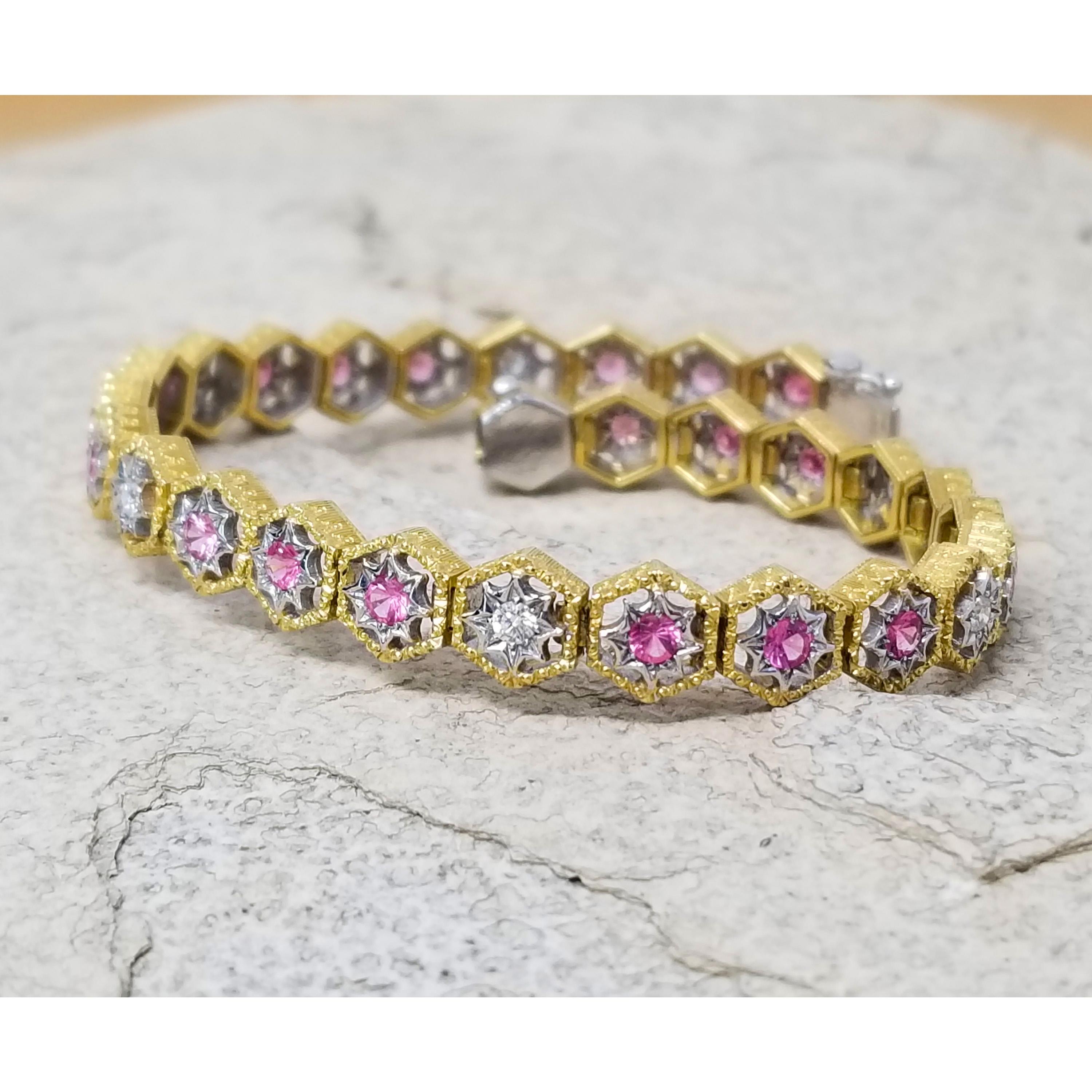 Contemporary Mahenge Spinel, Diamond and 18kt Bracelet Made in Italy by Cynthia Scott Jewelry For Sale