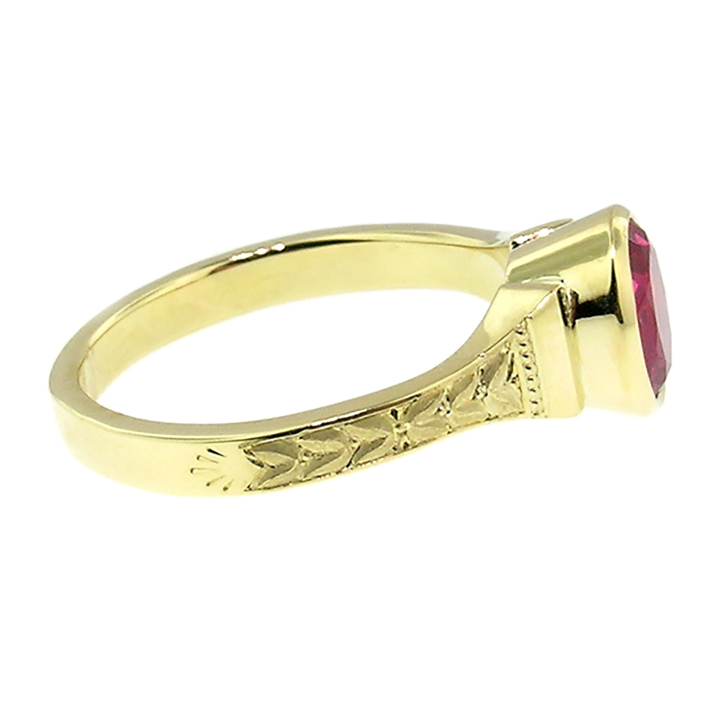 Cynthia Scott 1.20ct Mahenge Spinel in 18kt Gold Cassandra Ring In New Condition In Logan, UT