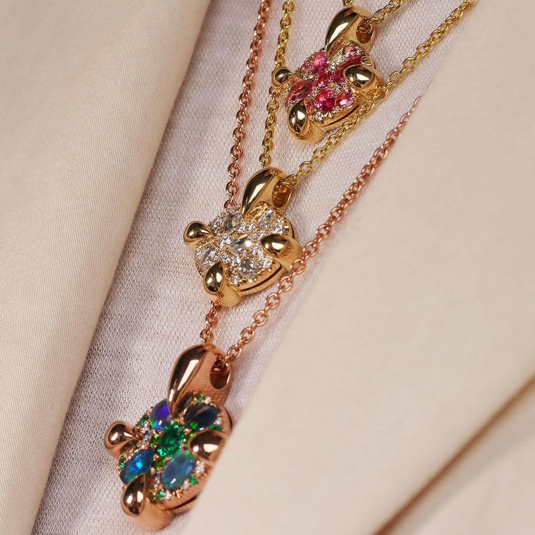 Mahenge Spinel Padparadscha Sapphire Yellow Gold Pave Pendant For Sale 3