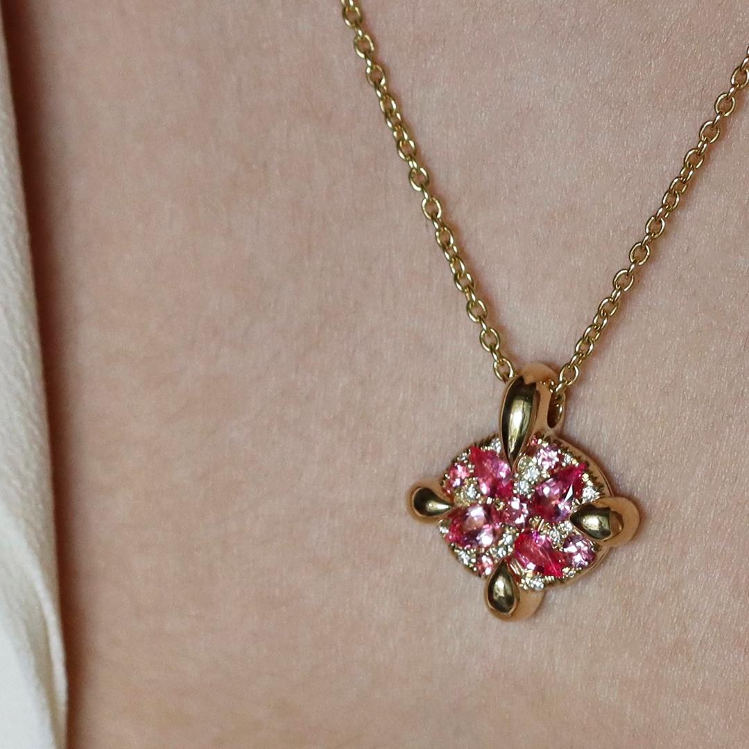 Mahenge Spinel Padparadscha Sapphire Yellow Gold Pave Pendant For Sale 14