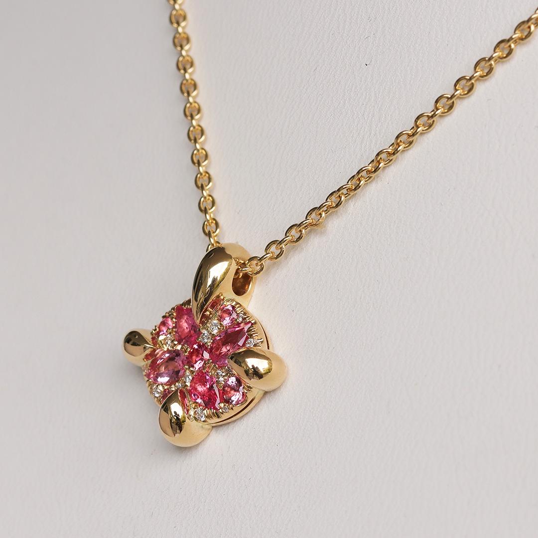 Mahenge Spinel Padparadscha Sapphire Yellow Gold Pave Pendant For Sale 6