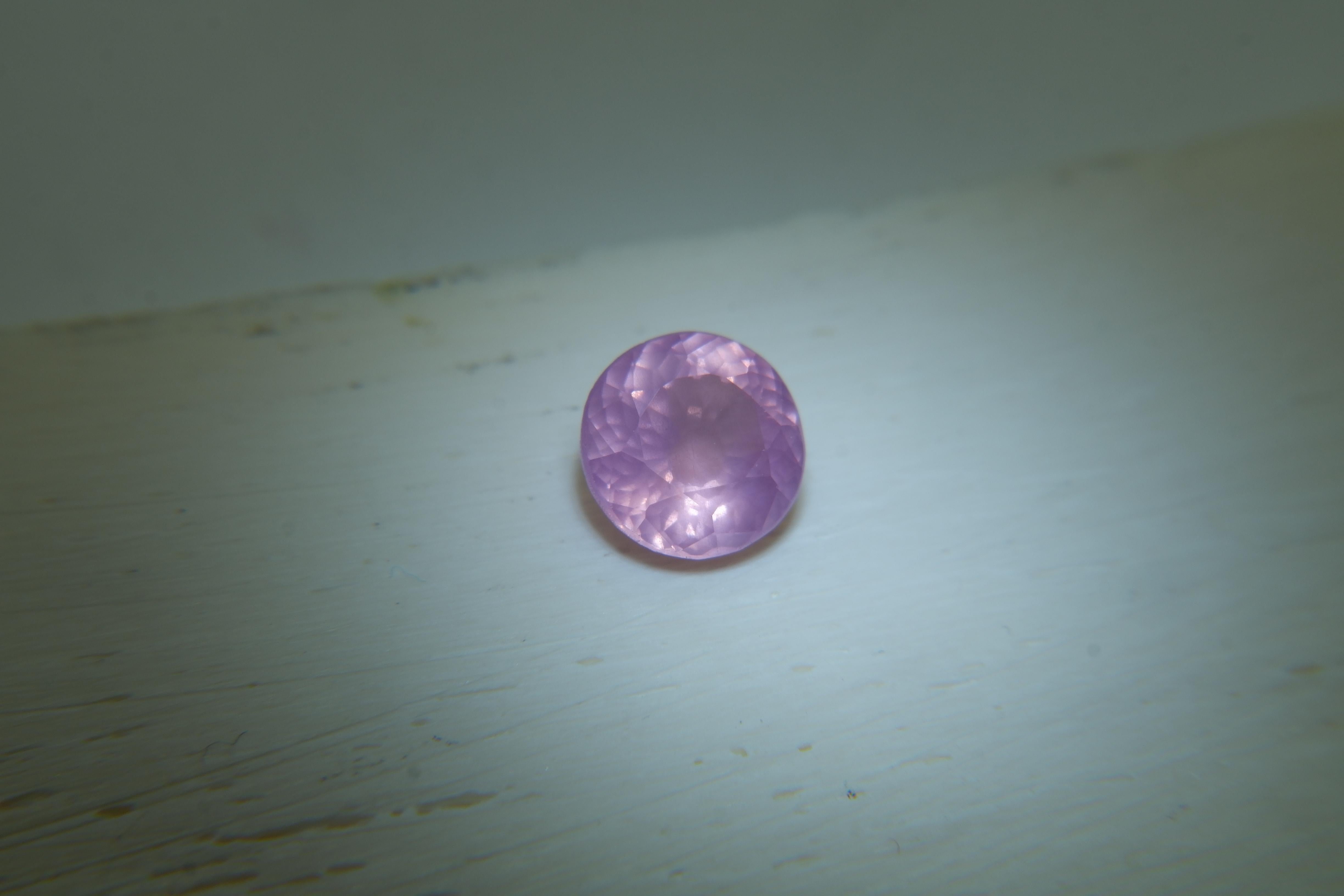 Mahenge Spinell, Solitär Ring, Spinell Verlobungsring, August Geburtsstein Ring (Rundschliff) im Angebot