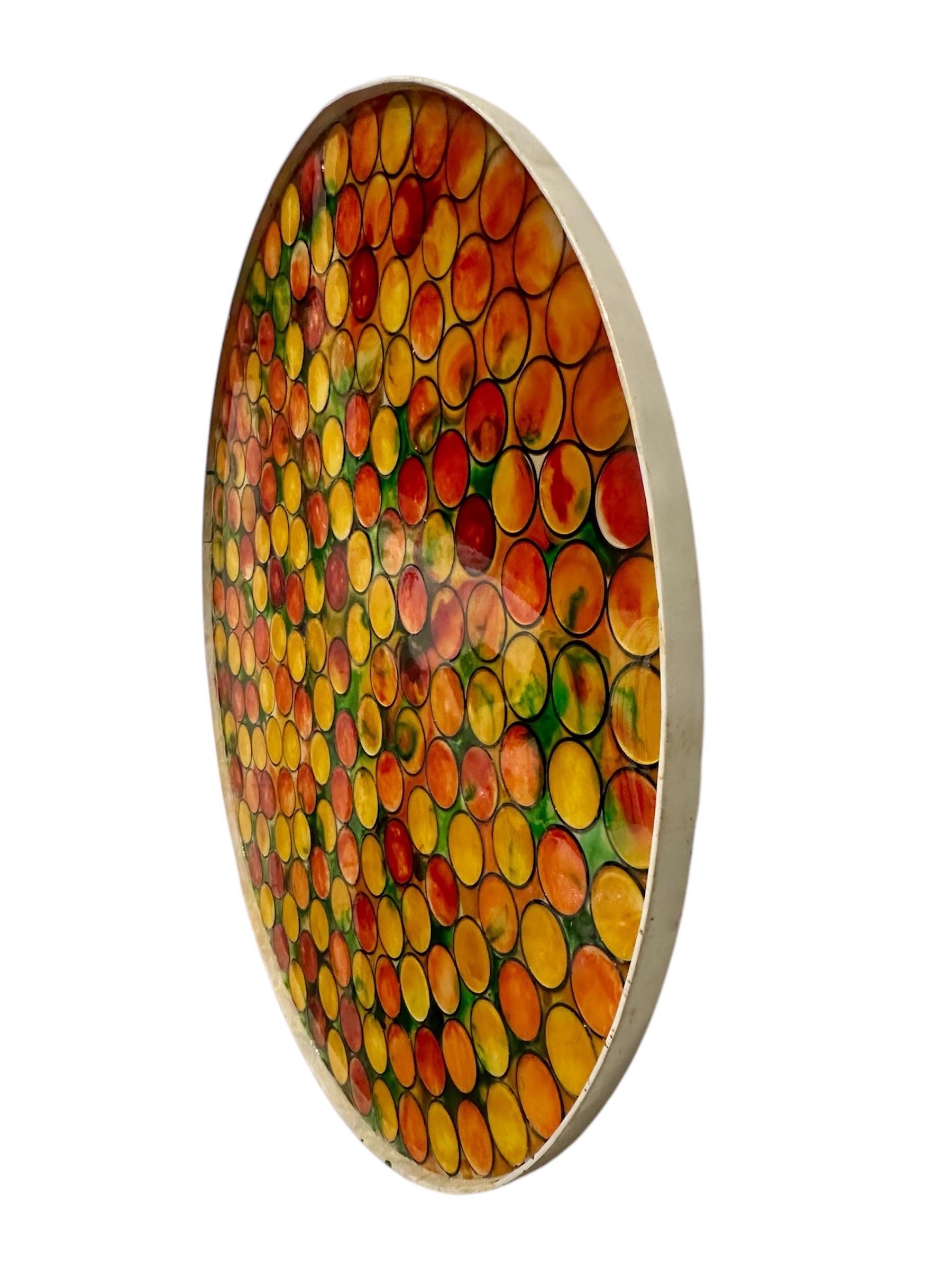 Creato da Mahesh sharma
Anno: 2022
Materiale: Metallo, resina, colore acrilico, braccialetti indiani
L'artista utilizza un mix di tecniche per creare un bellissimo pezzo d'arte con una miscela di artigianato indiano e texture in stile contemporaneo. 