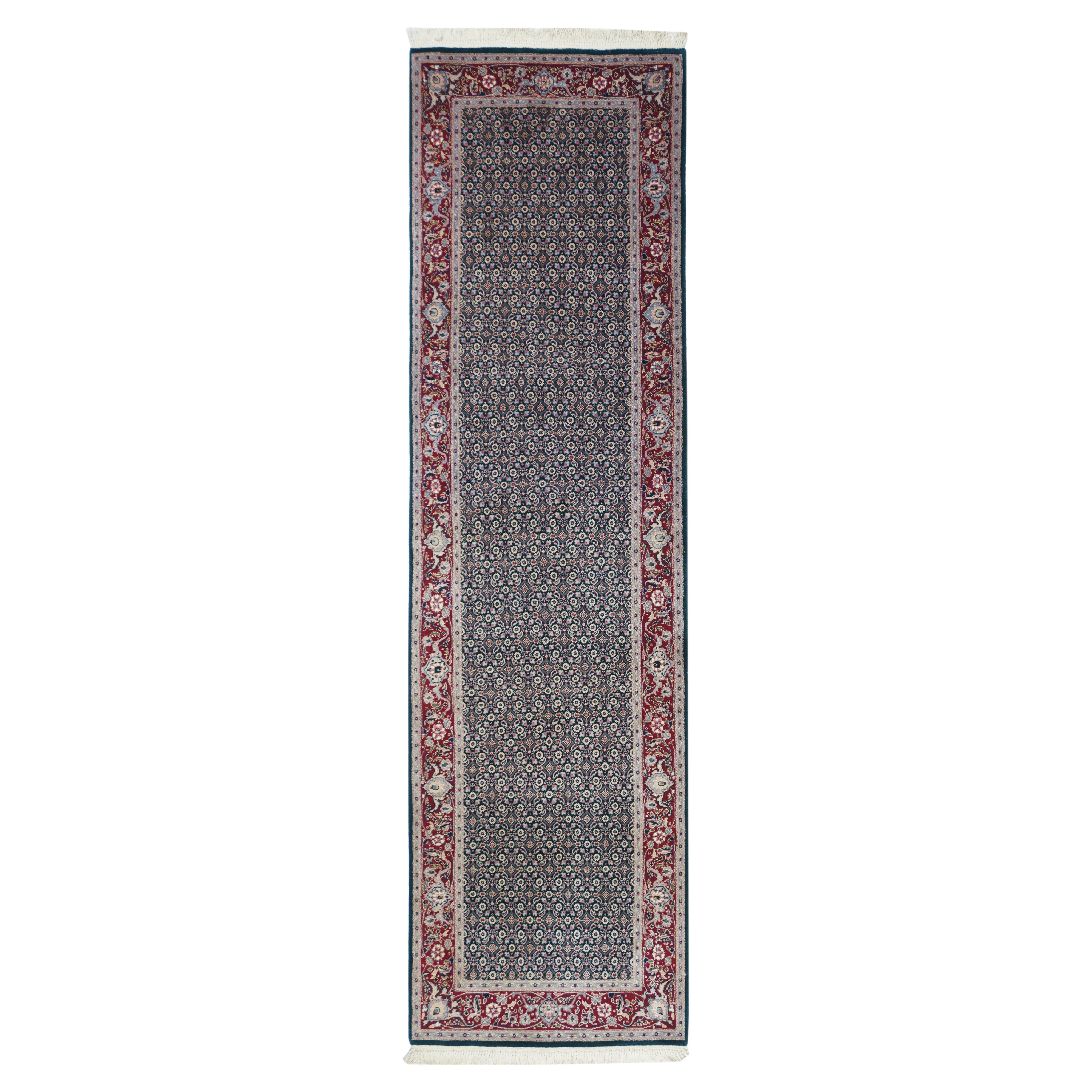 Runner Mahi 2'3'' x 8'0''