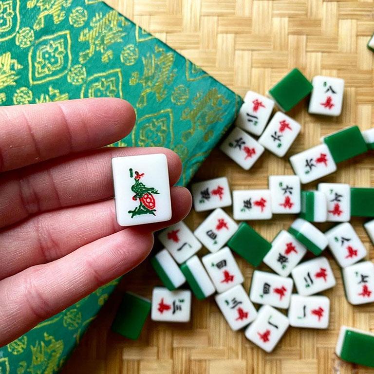 giant mahjong tiles