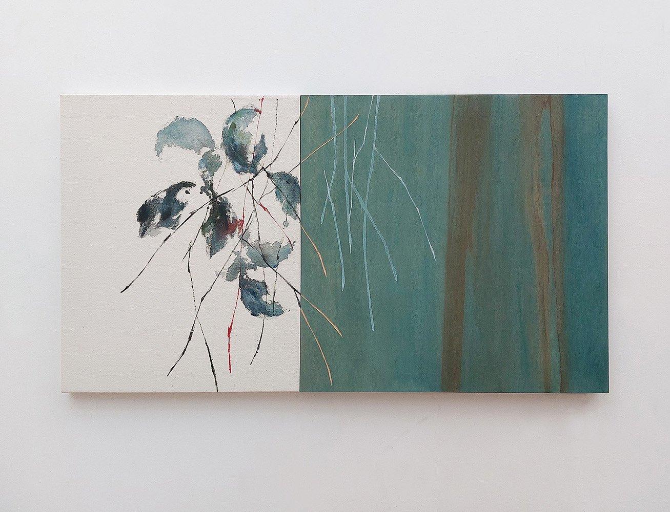 Silvery Sound #2 par Maho Maeda - Peinture semi-abstraite, fleurs vert-bleu