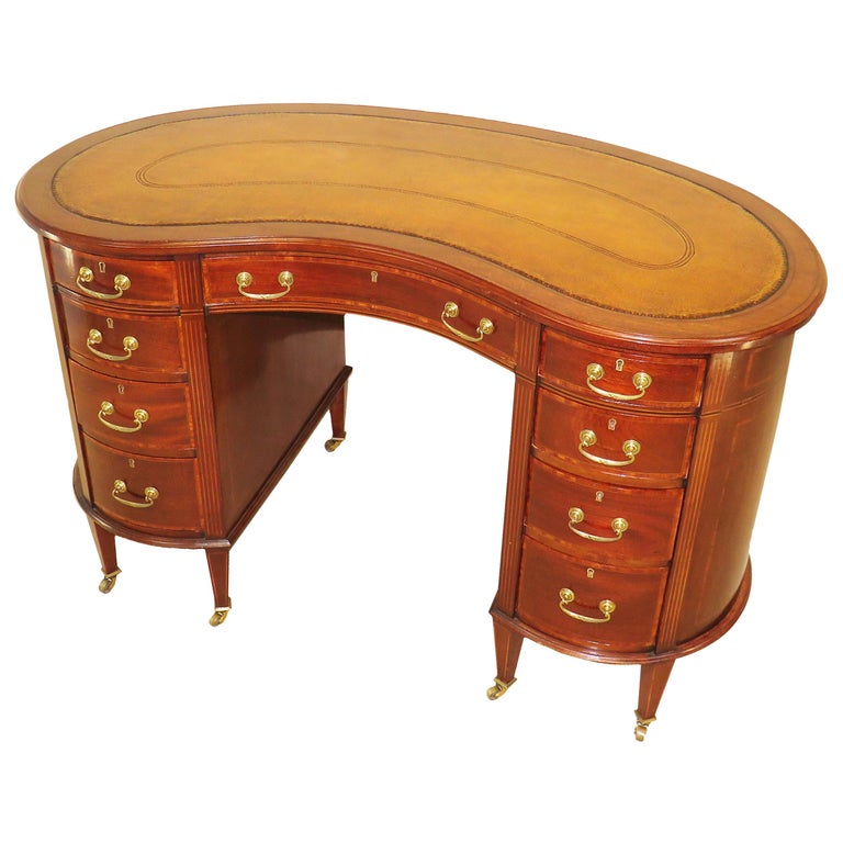 Mahogany 19th Century Kidney Shaped English Antique Writing Desk