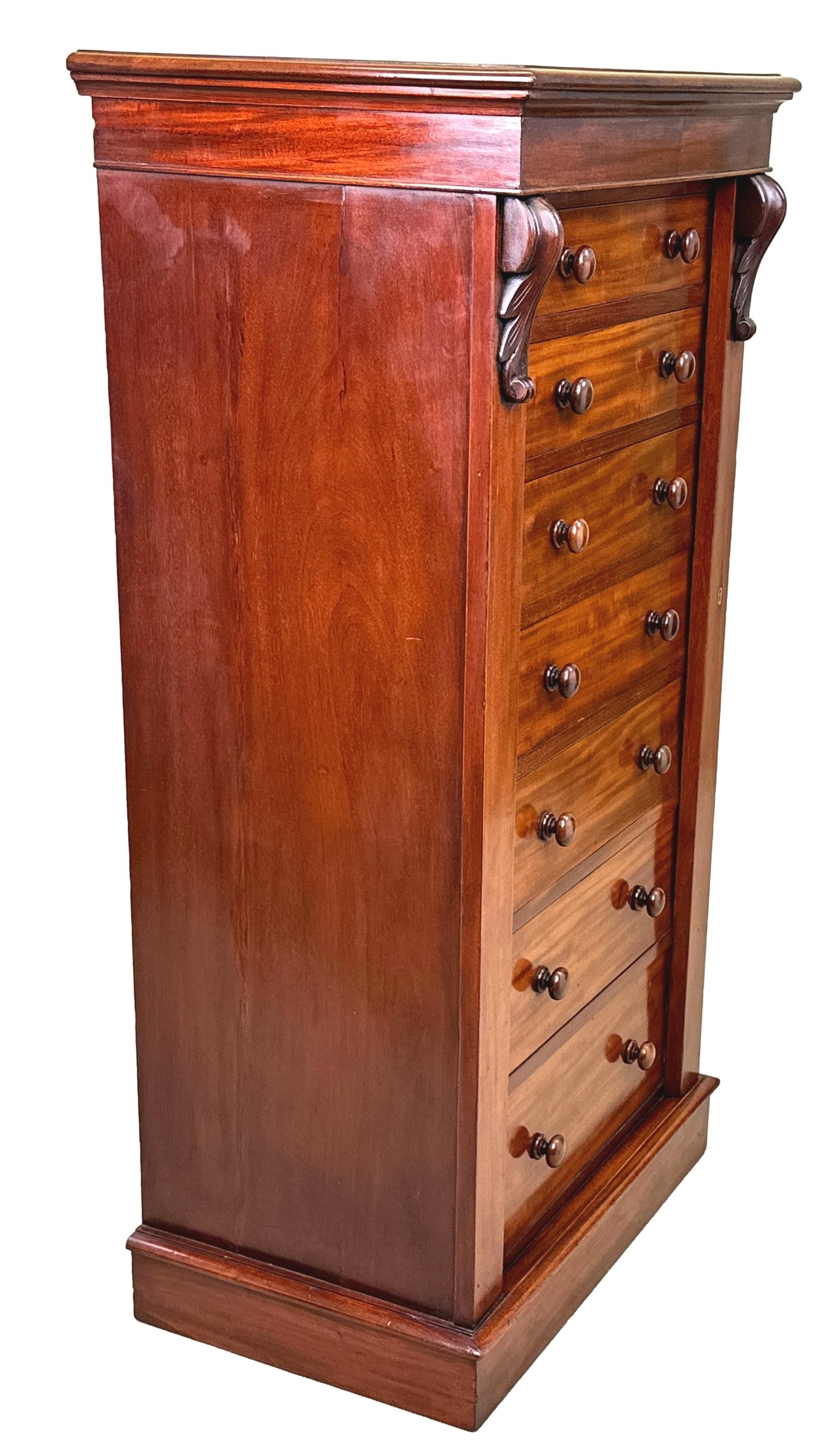 English Mahogany 19th Century Wellington Chest Of Drawers For Sale