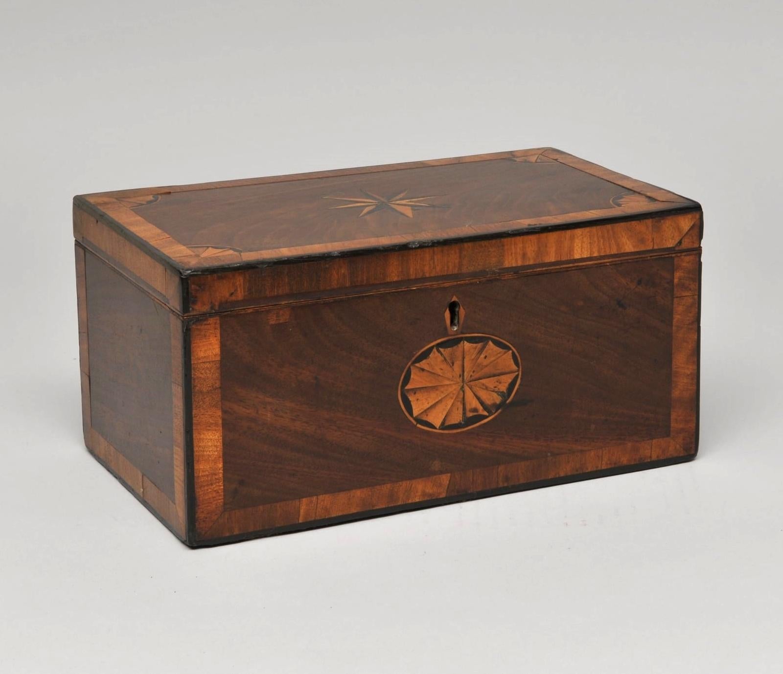 British Mahogany 3 Portioned Satinwood Inlaid Tea Caddy, circa 1850 For Sale