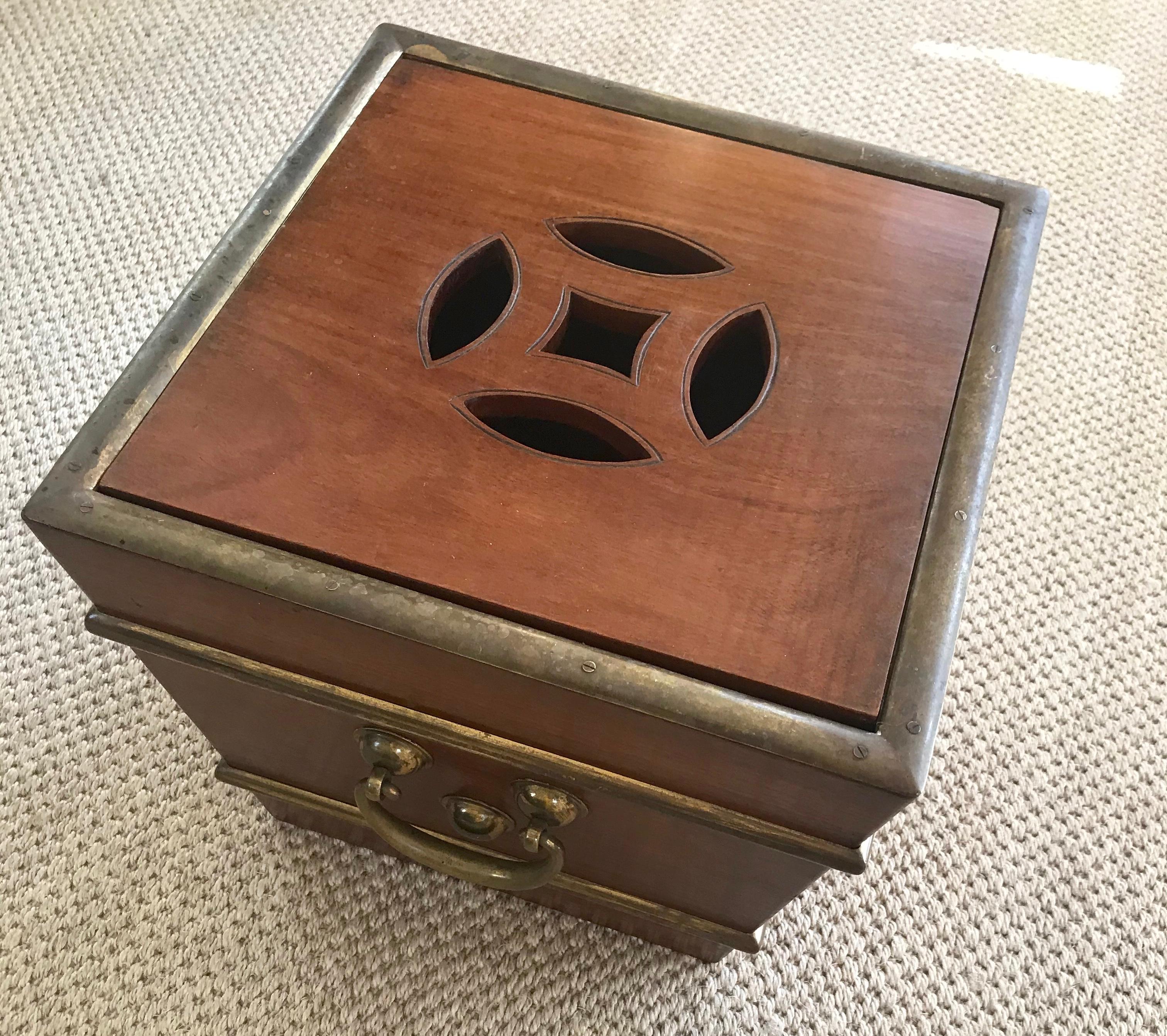 Mahogany and Brass Banded Cachepot For Sale 2