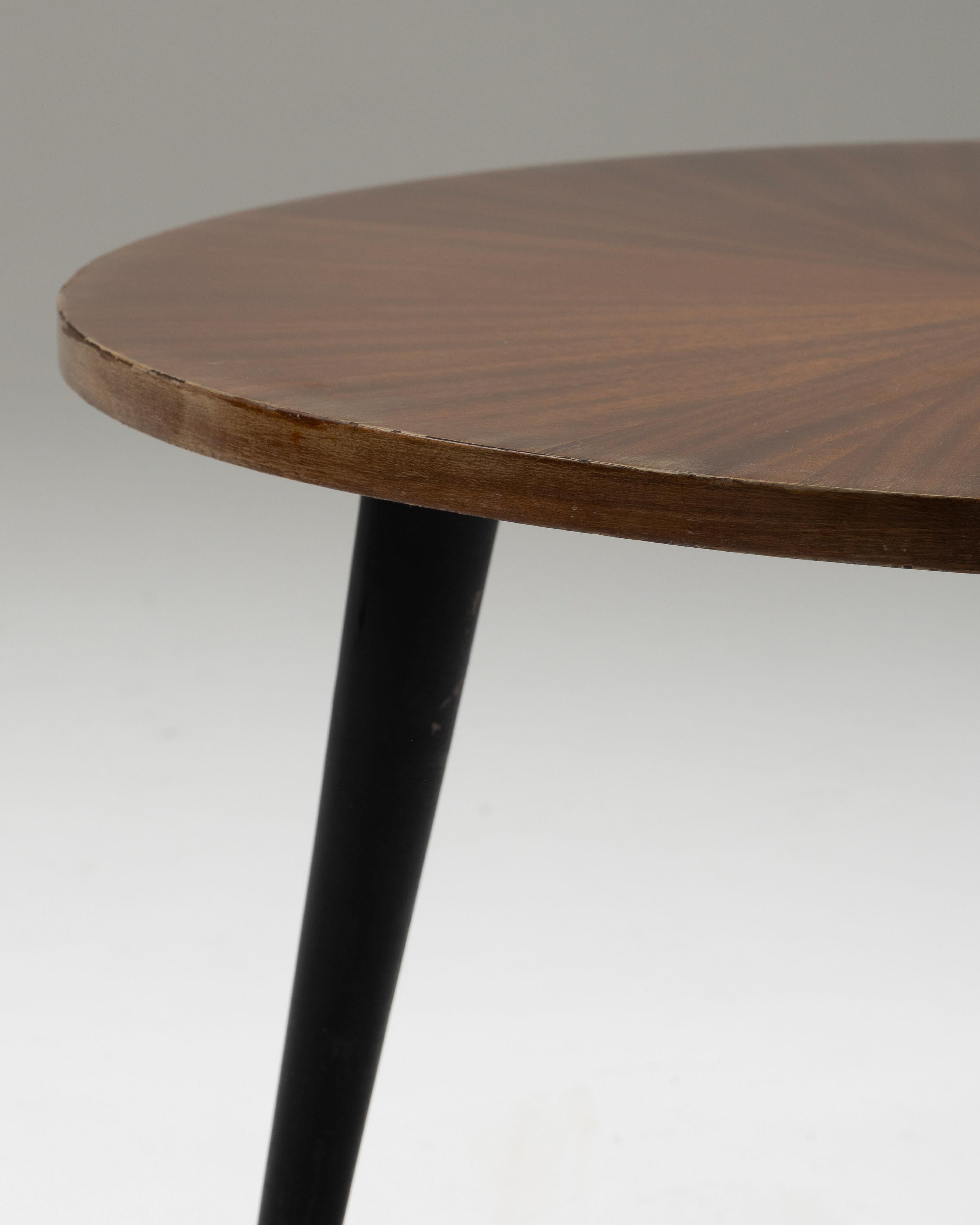 Table basse en acajou et bronze, années 1950 en vente 2