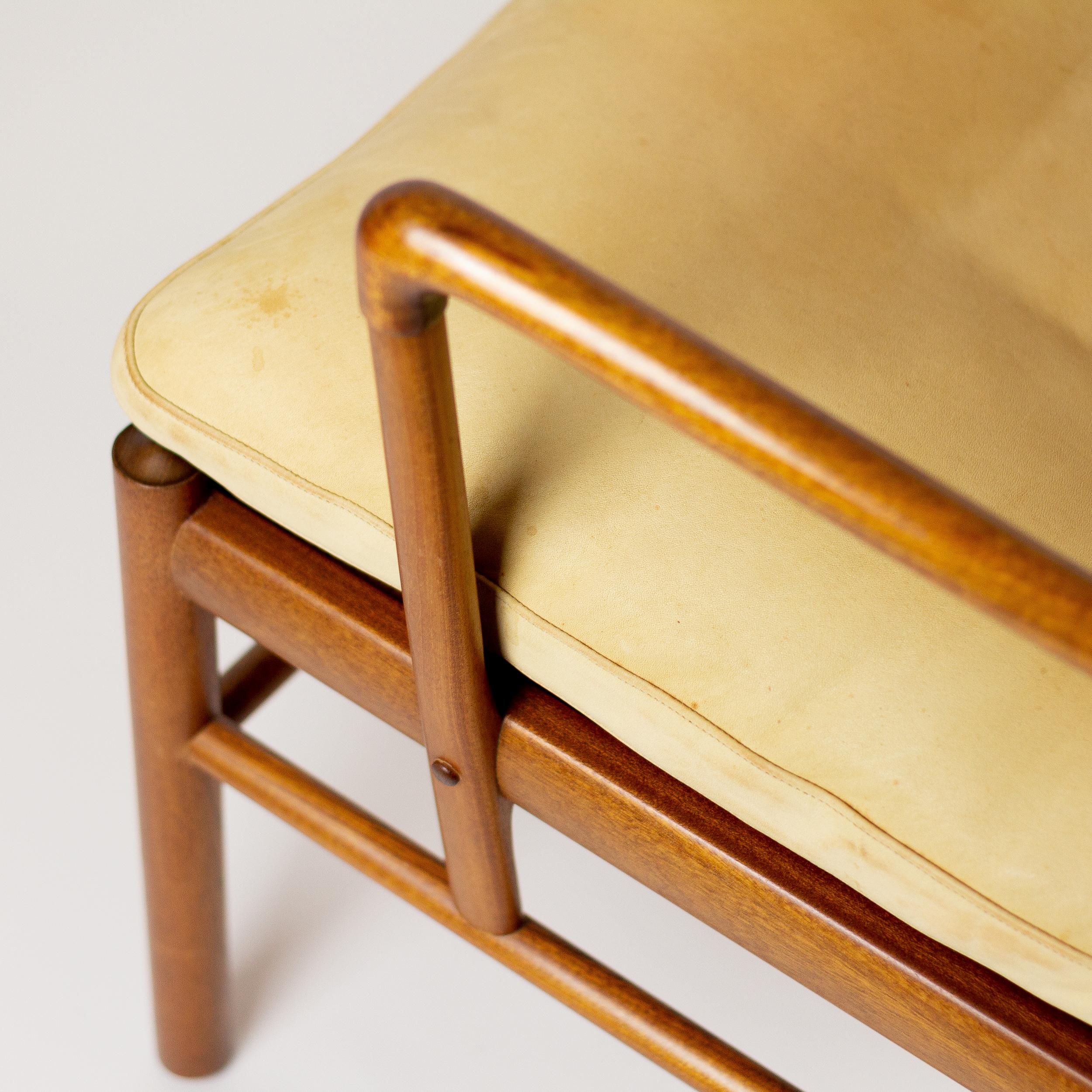 Mahogany and Cream Leather Colonial Chair by Ole Wanscher for Poul Jeppesen 5