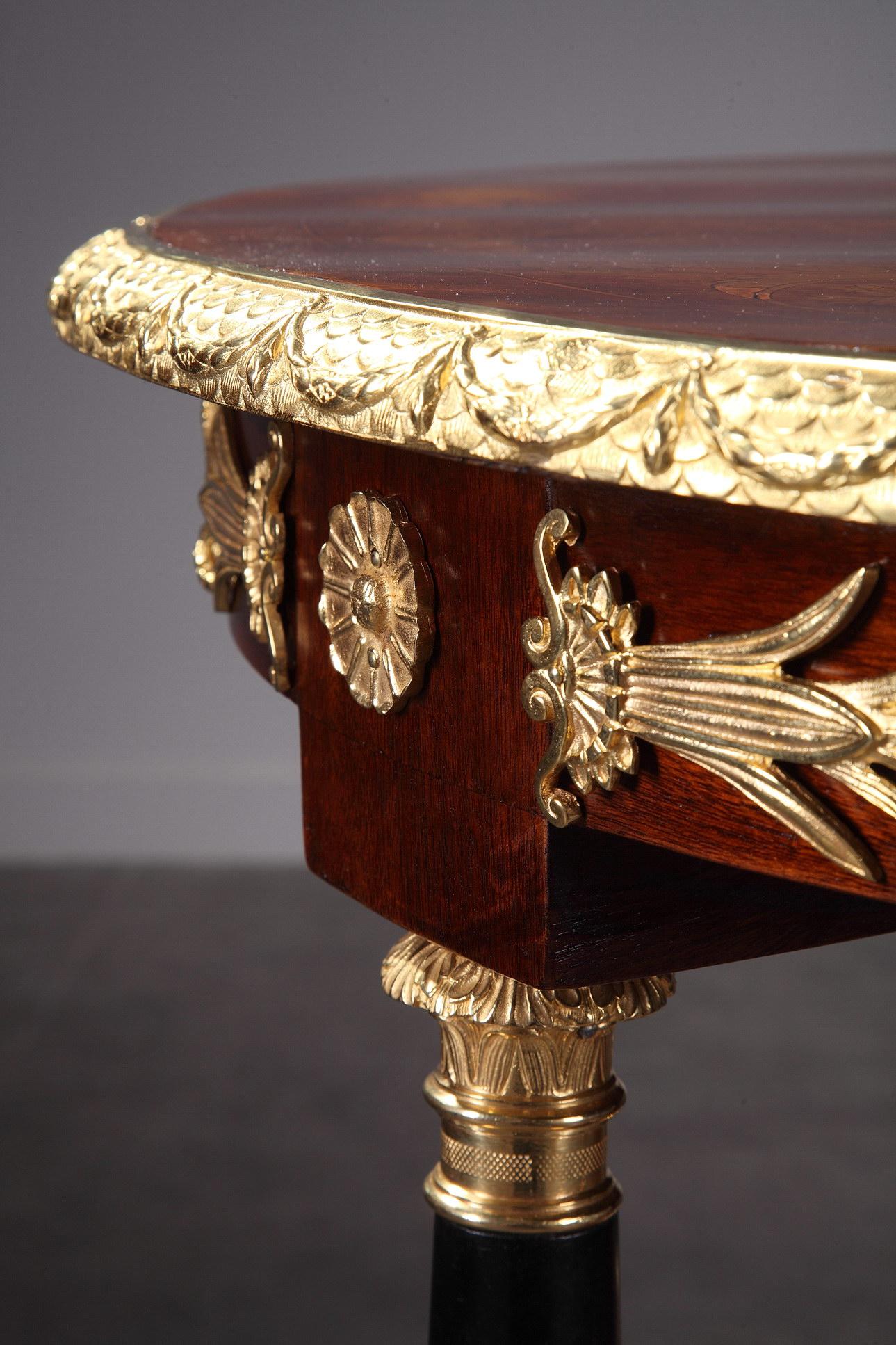 Mahogany and Gilt Bronze Gueridon with Sphinx in Retour d'Égypte Style 6