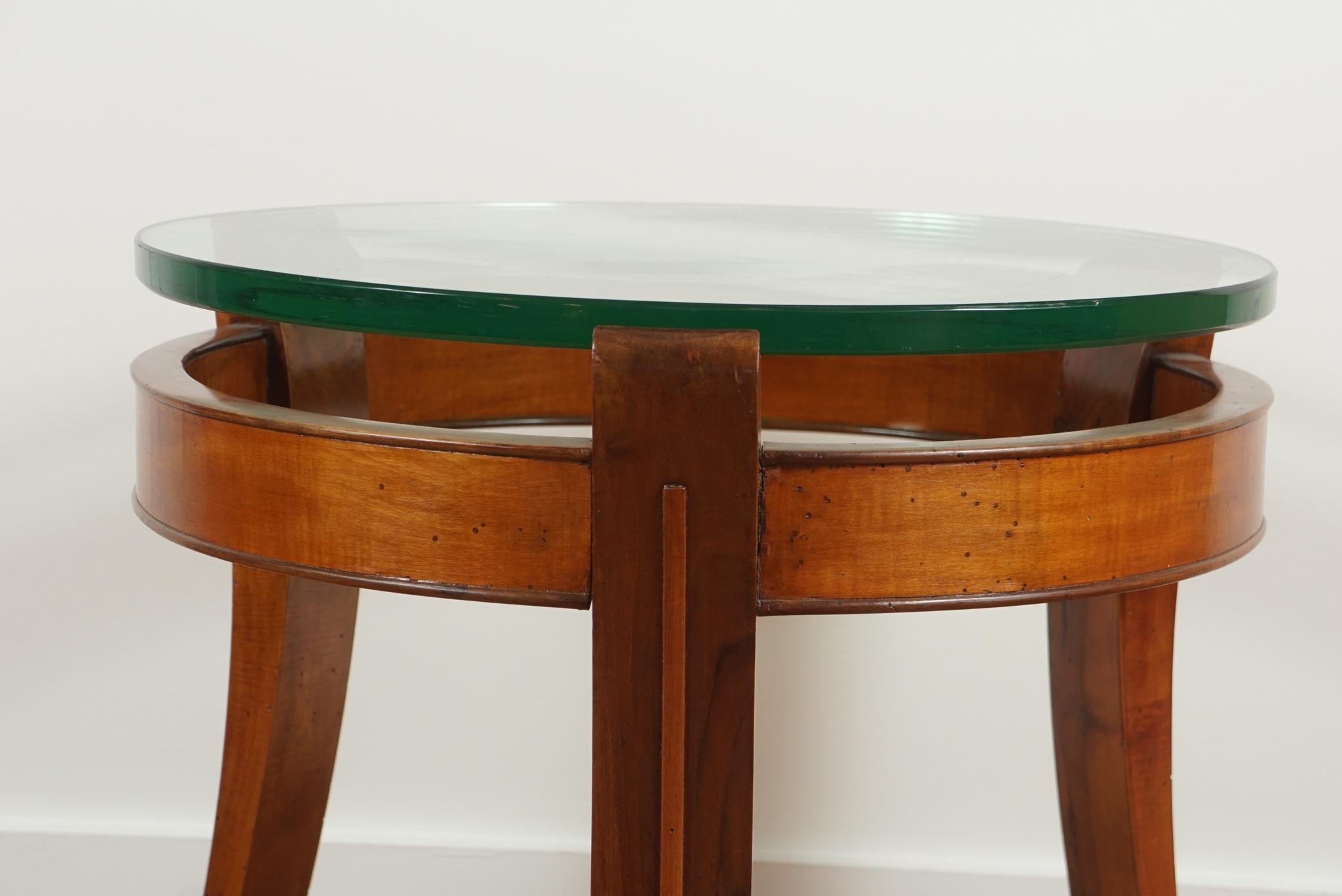 Mahogany and Glass Occasional Table by Fontana Arte For Sale 2
