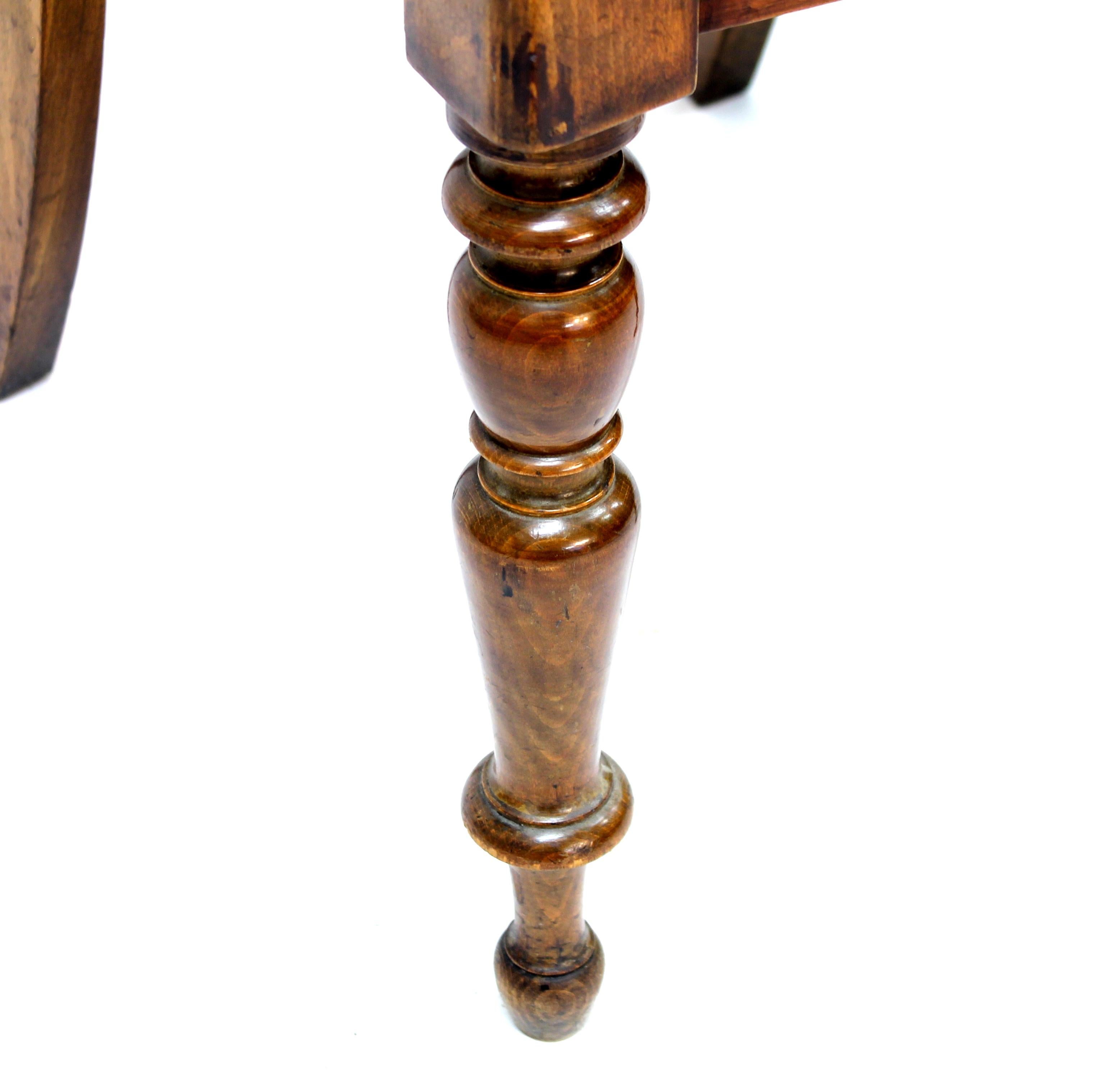 Sedia Klismos in mogano e pelle, inizio XX secolo in vendita 9