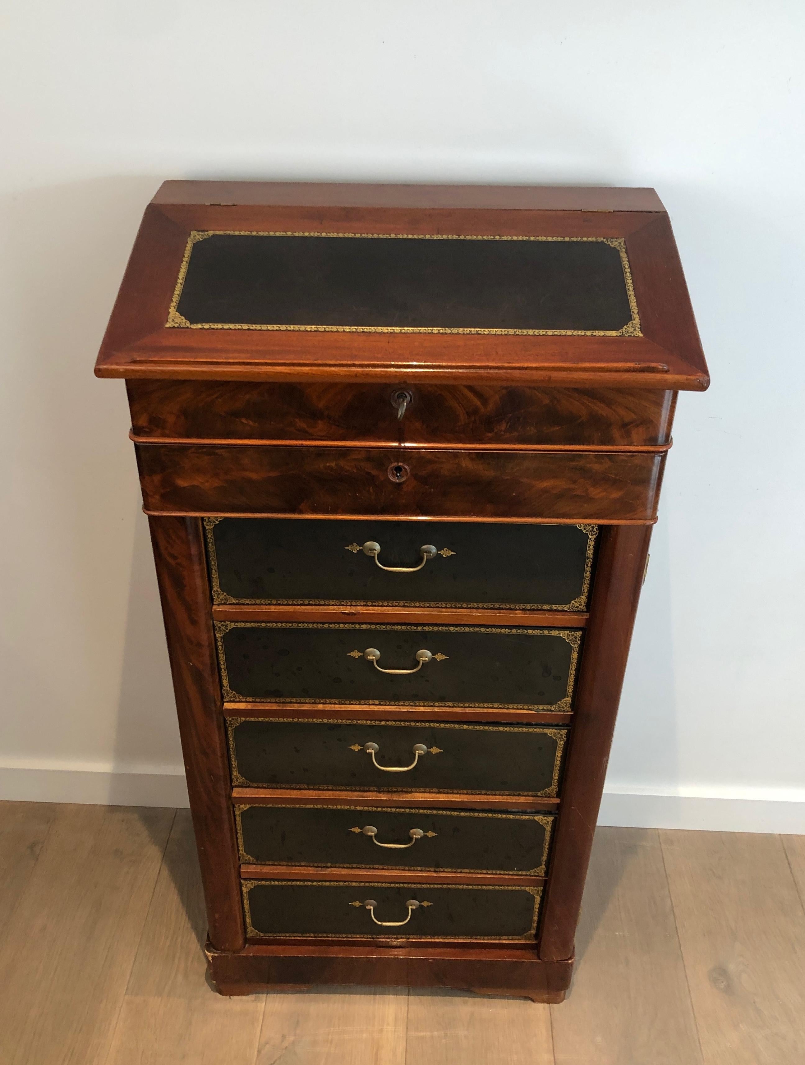 Muebles Notariales de Caoba y Piel en venta 12