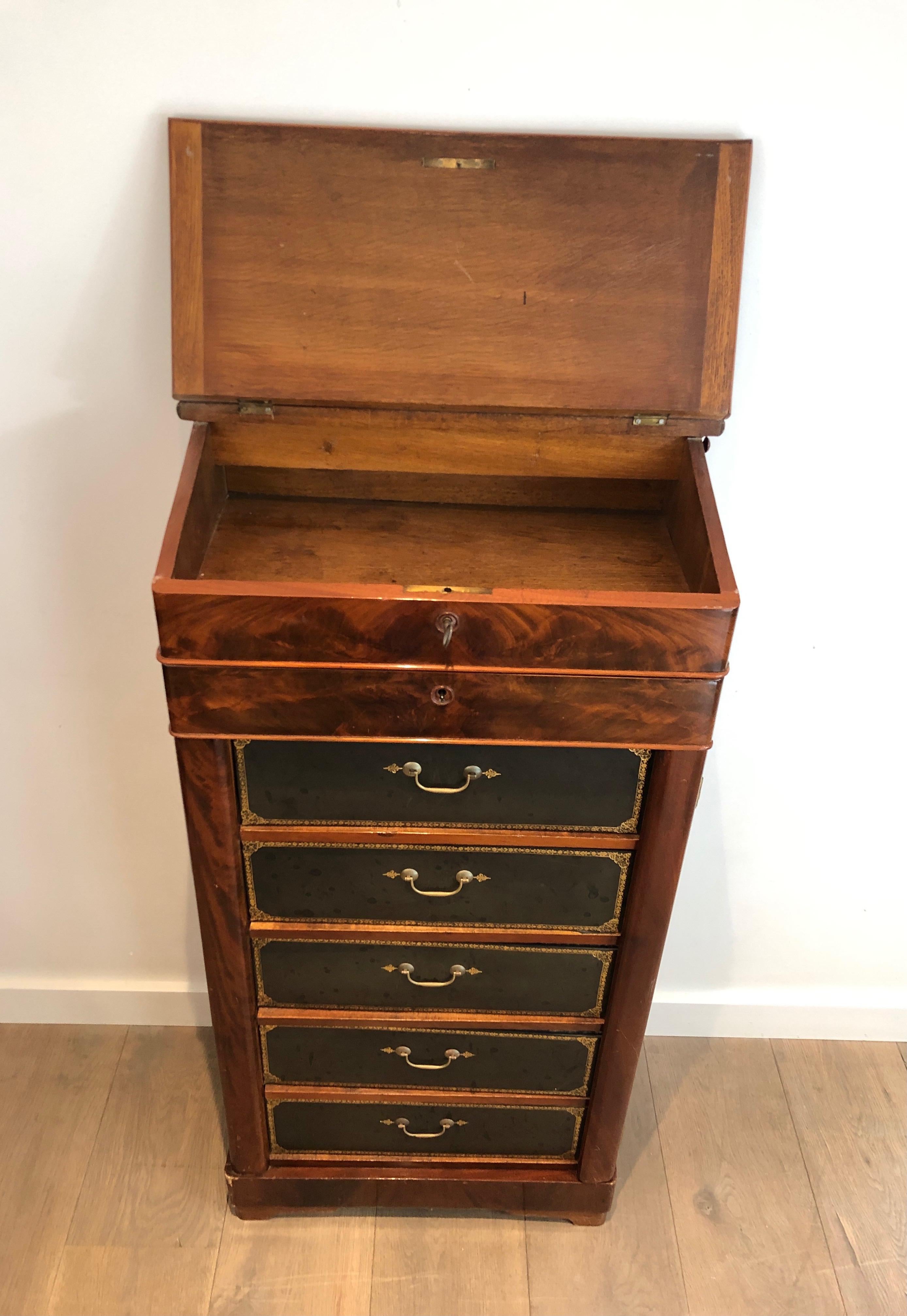 Muebles Notariales de Caoba y Piel Mediados del siglo XIX en venta