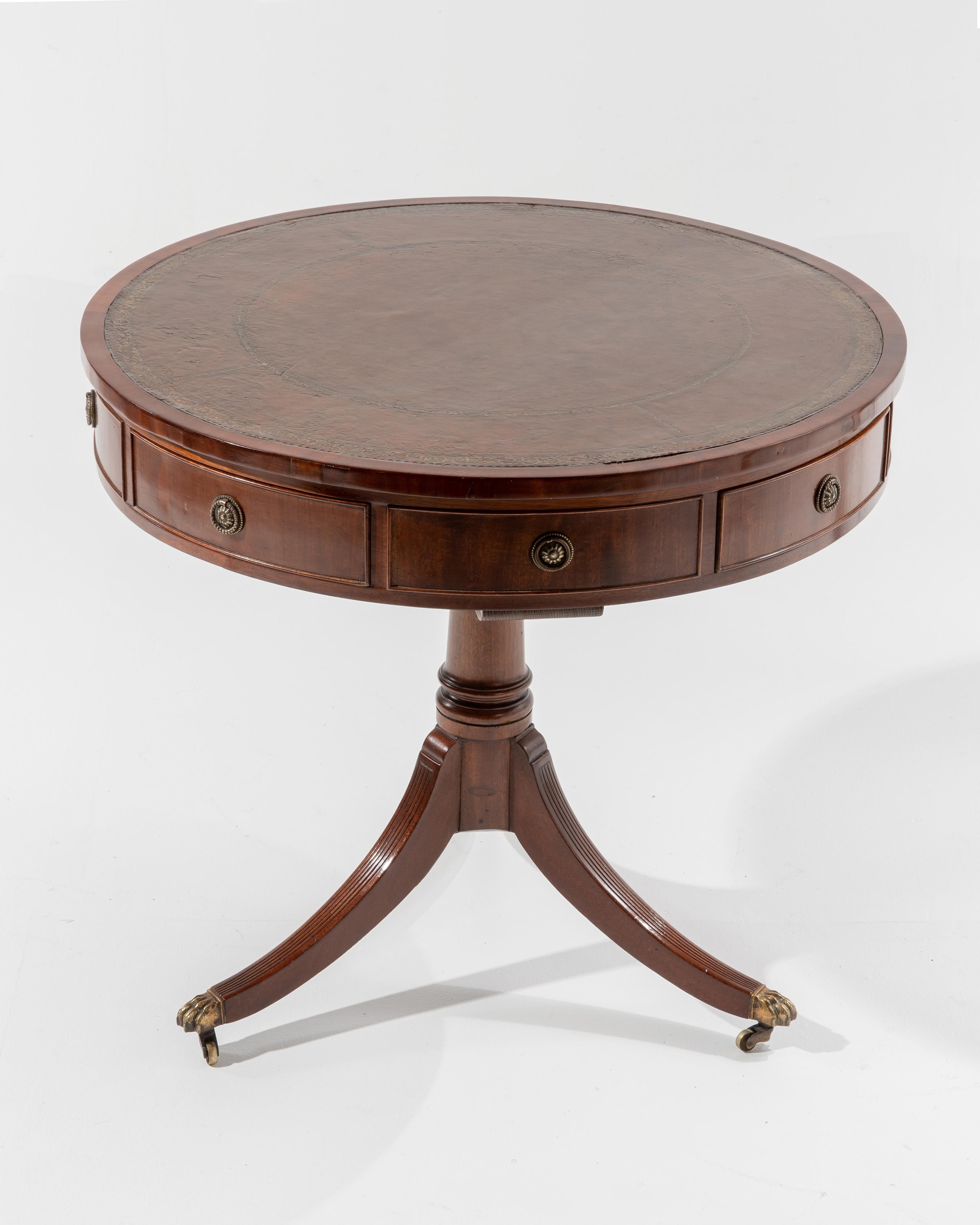 Early 20th Century Mahogany and Leather Rent Table
