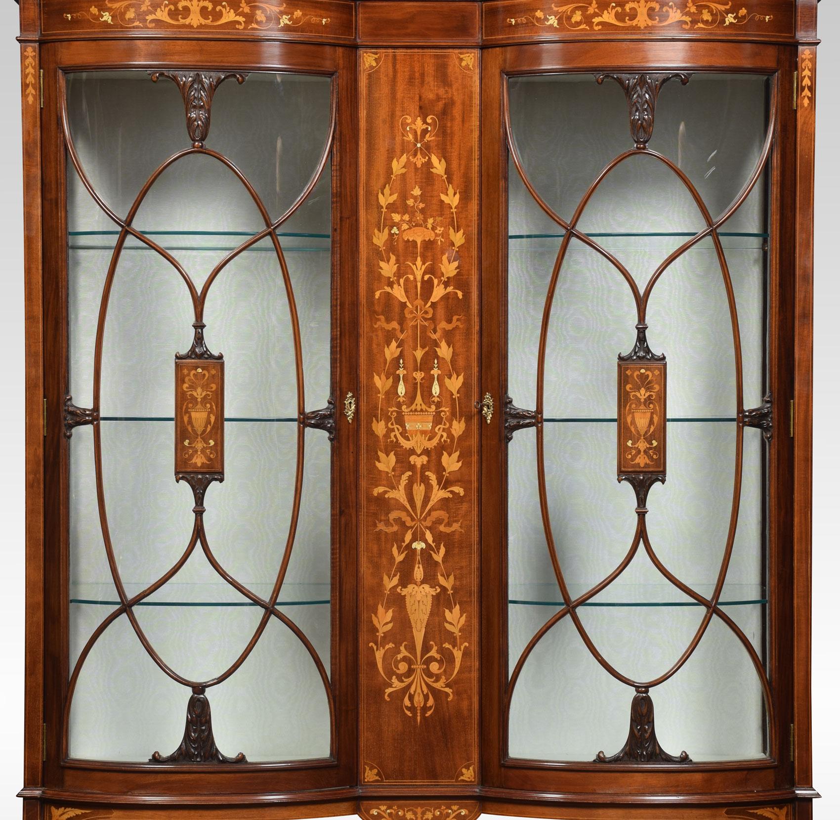 Mahogany and Marquetry Inlaid Display Cabinets In Good Condition In Cheshire, GB