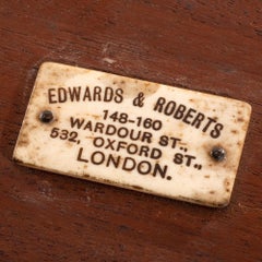 Étagère à deux niveaux en acajou et marqueterie -Edwards and Roberts