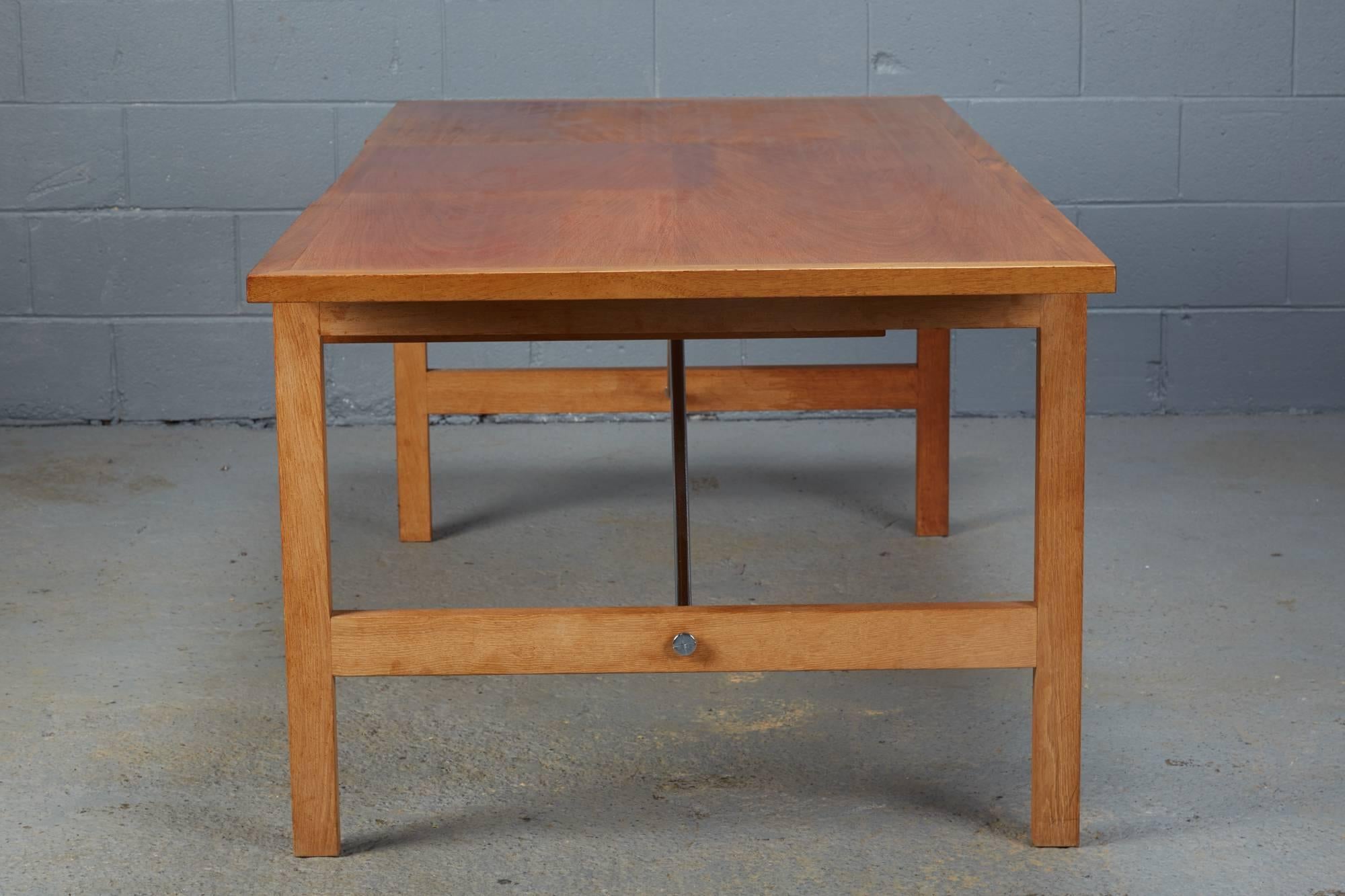 Mahogany and Oak Danish Desk by Hans J. Wegner for Andreas Tuck, Model AT325 In Excellent Condition In Belmont, MA