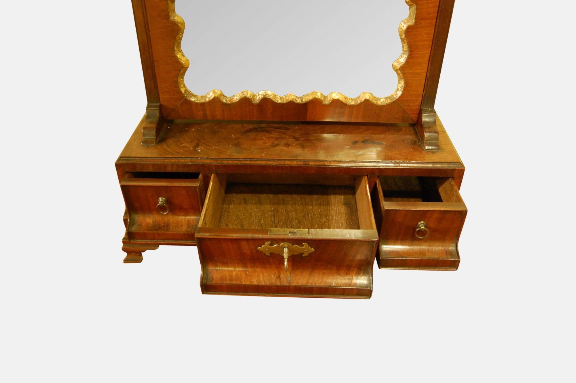 Mahogany and Parcel-Gilt Toilet Glass For Sale 1