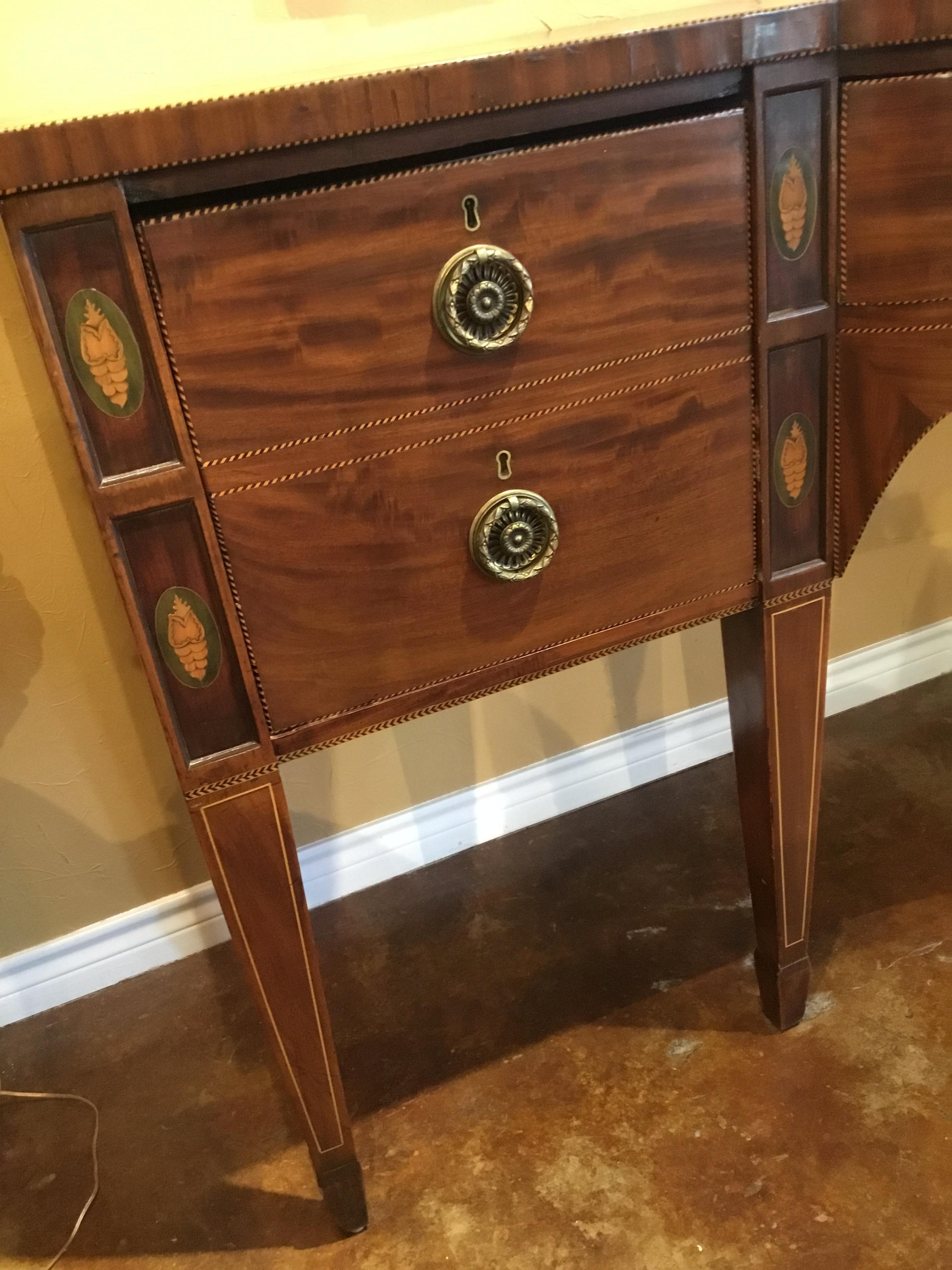 Mahogany and Satinwood Buffet/Sideboard circa 1840 with Marquetry Inlay Sheraton For Sale 6
