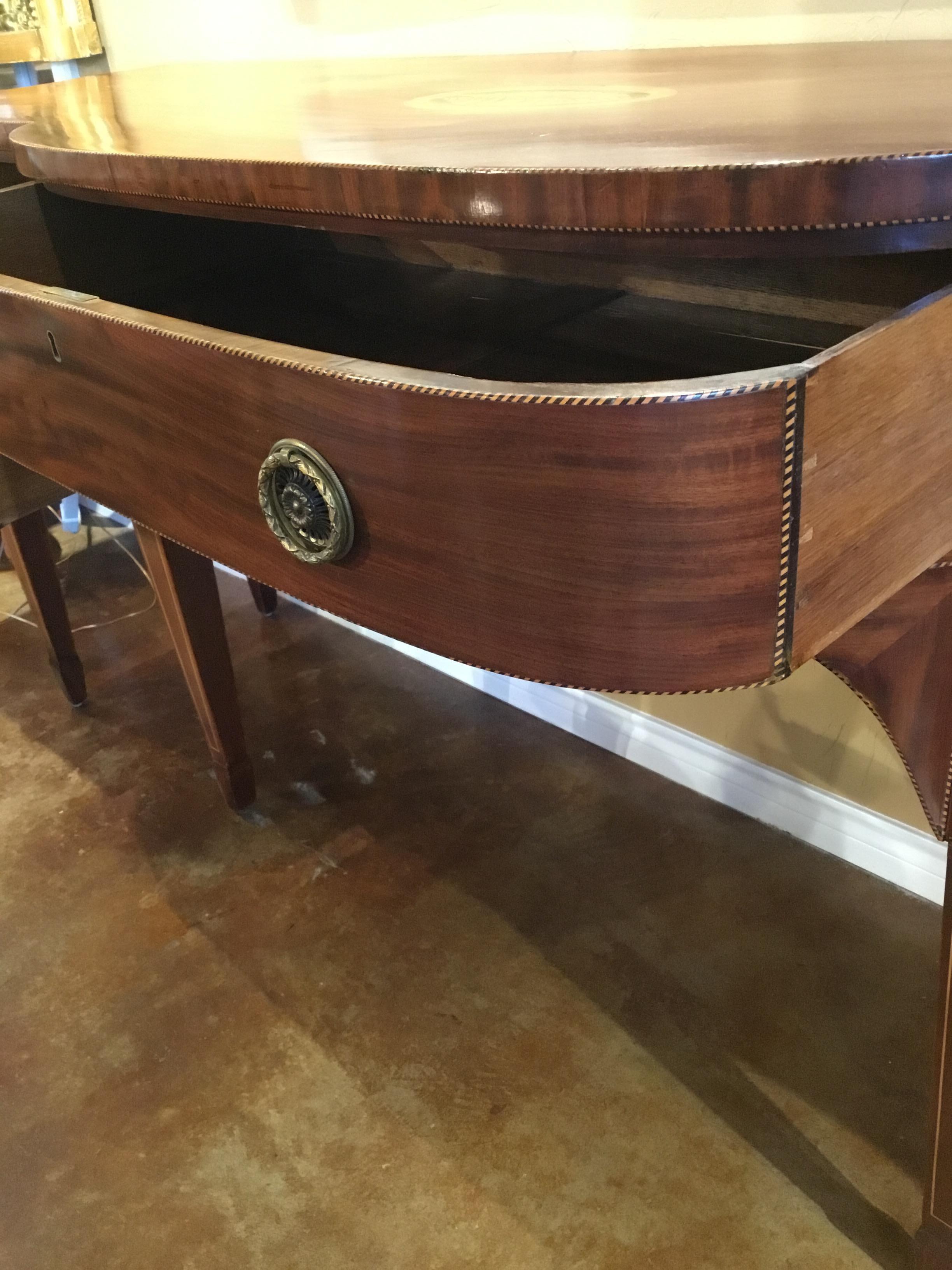 Mahogany and Satinwood Buffet/Sideboard circa 1840 with Marquetry Inlay Sheraton For Sale 4